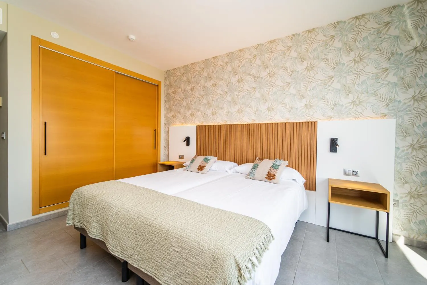 Bed in Vistamar Hotel Luxury Wellness By DLV -Adults Only-