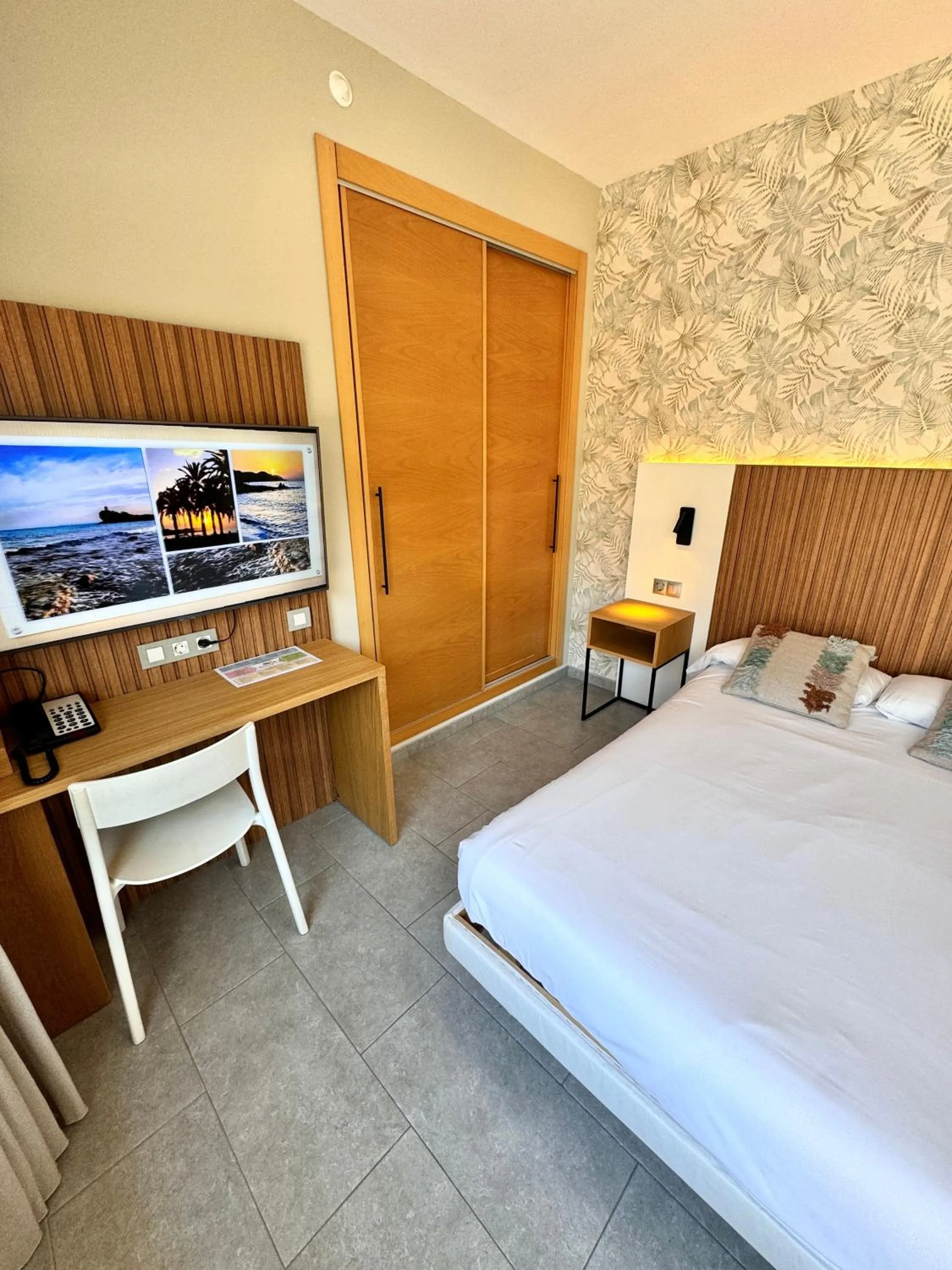 Bed in Vistamar Hotel Luxury Wellness By DLV -Adults Only-