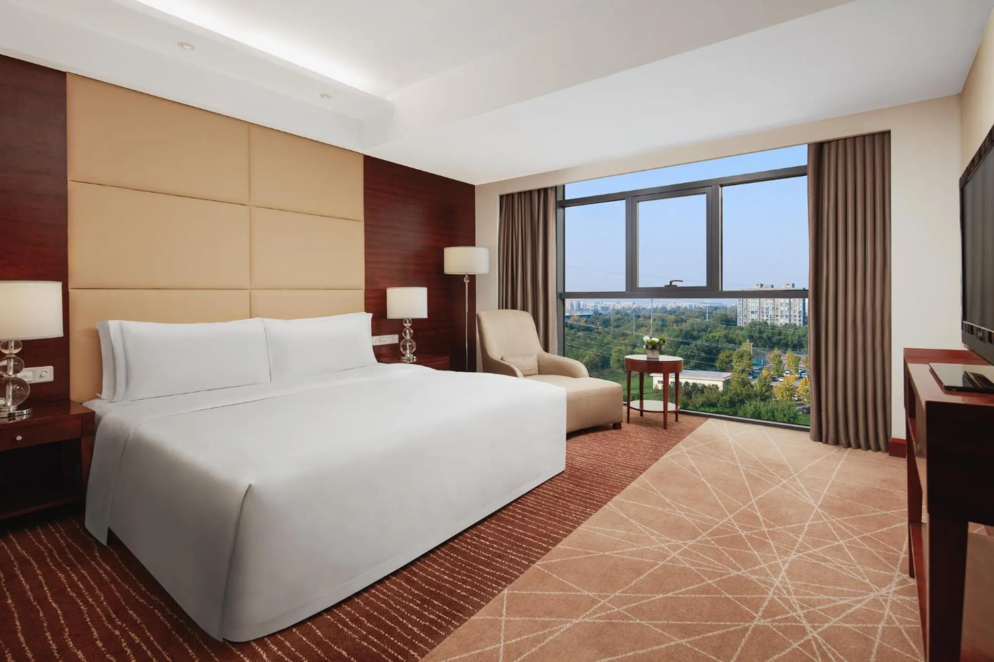 One-Bedroom Suite in Crowne Plaza Beijing International Airport by IHG