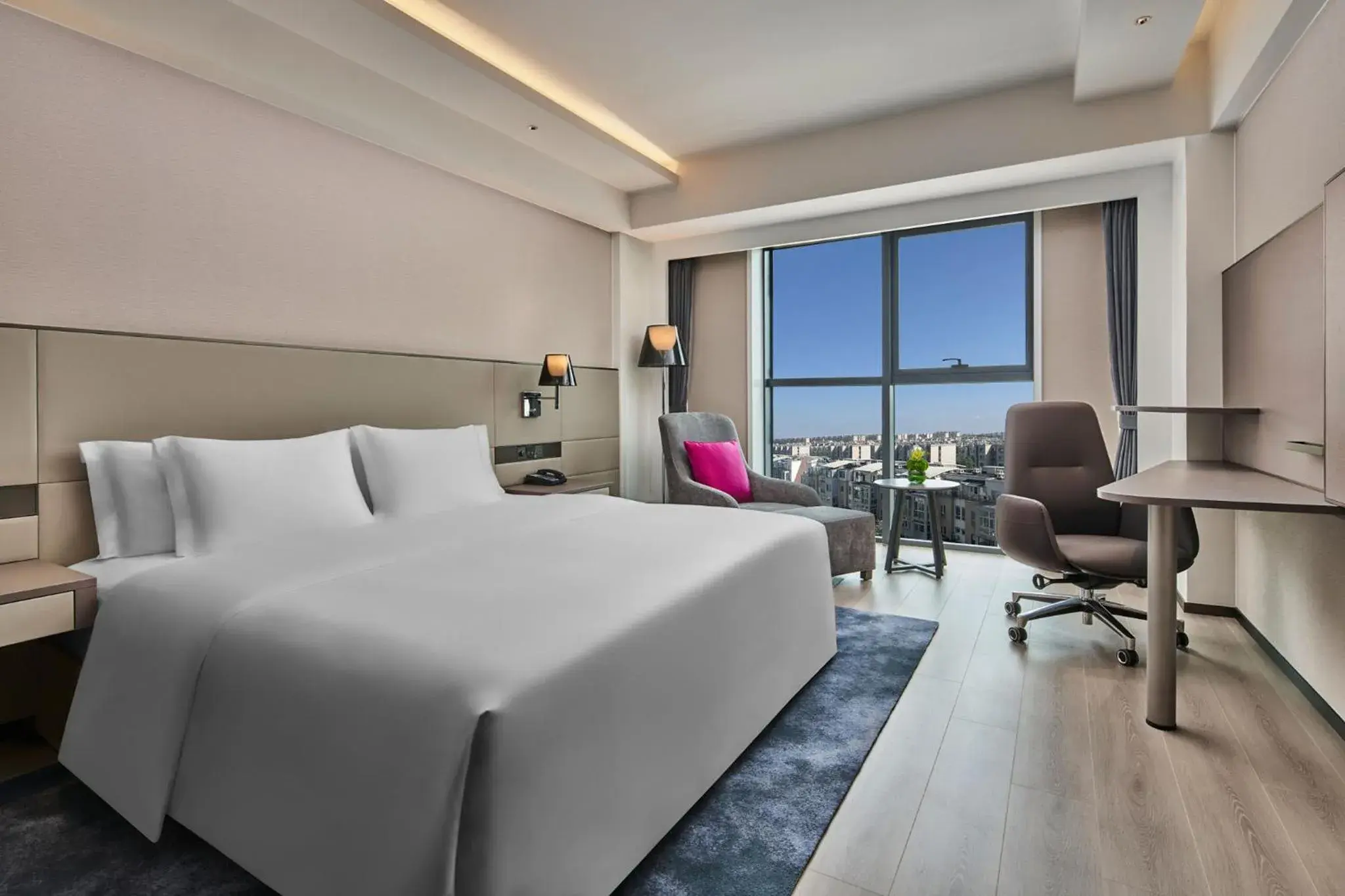 Standard Twin Room - High Floor in Crowne Plaza Beijing International Airport by IHG Standard Twin Room - High Floor in Crowne Plaza Beijing International Airport by IHG