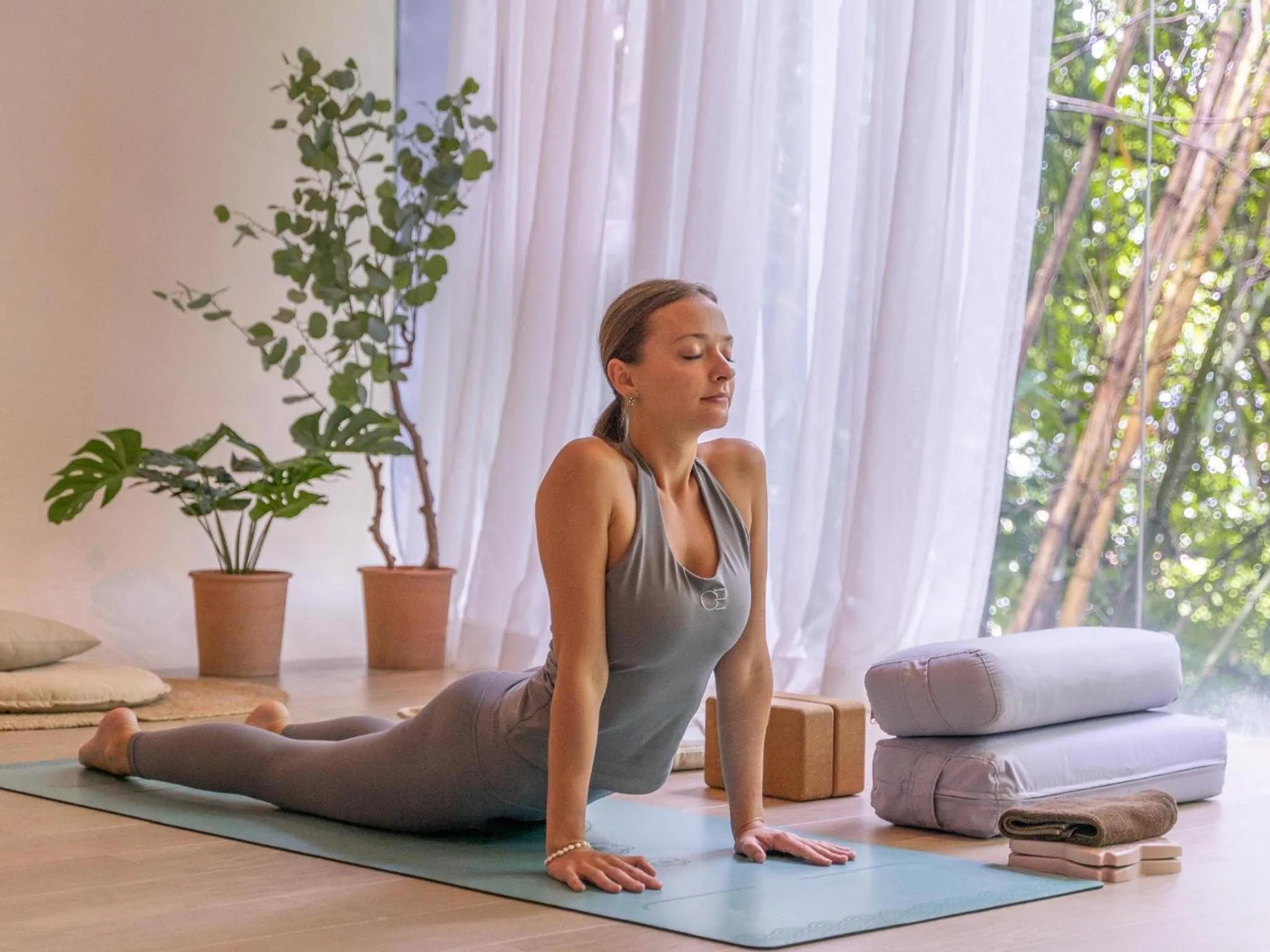 People in Hilltop Wellness Resort