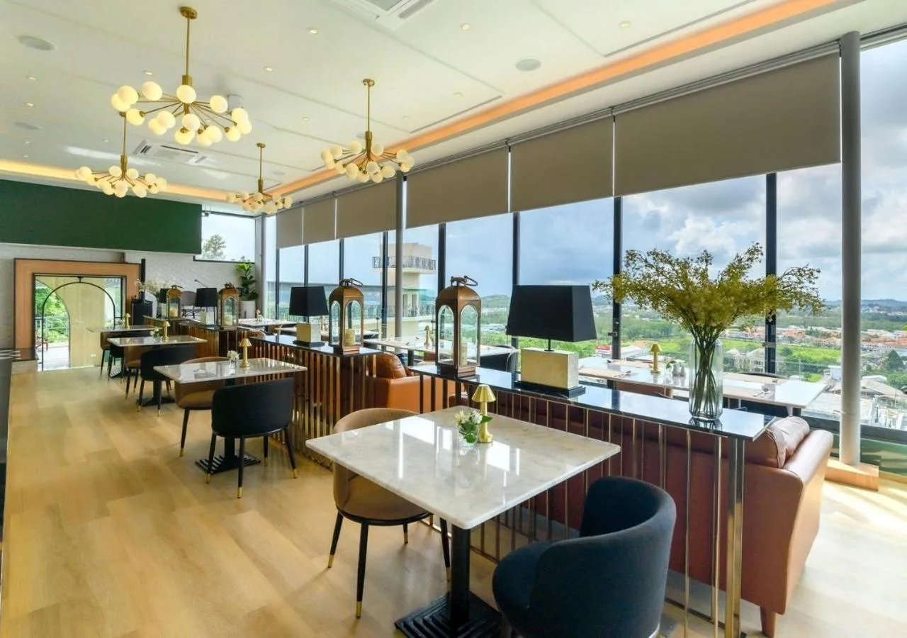 Restaurant/places to eat in Hilltop Wellness Resort