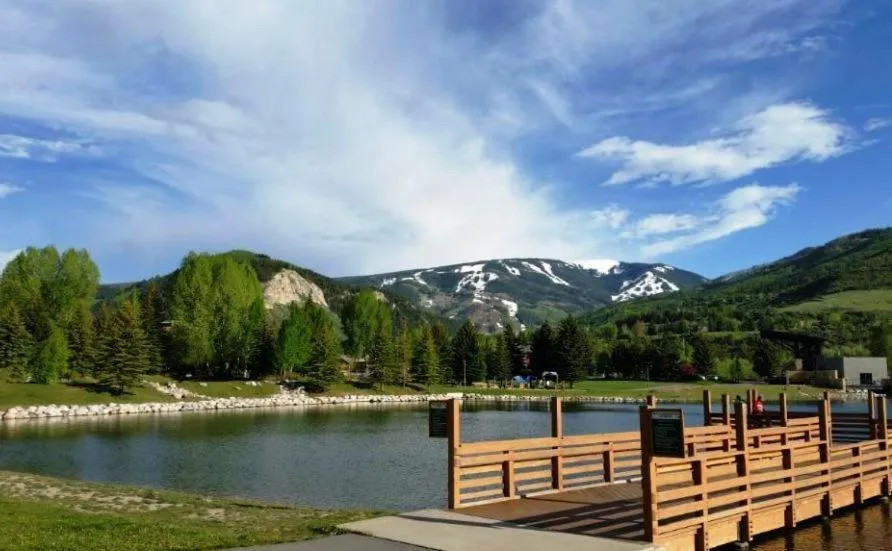 Natural landscape in GetAways at Falcon Point Resort