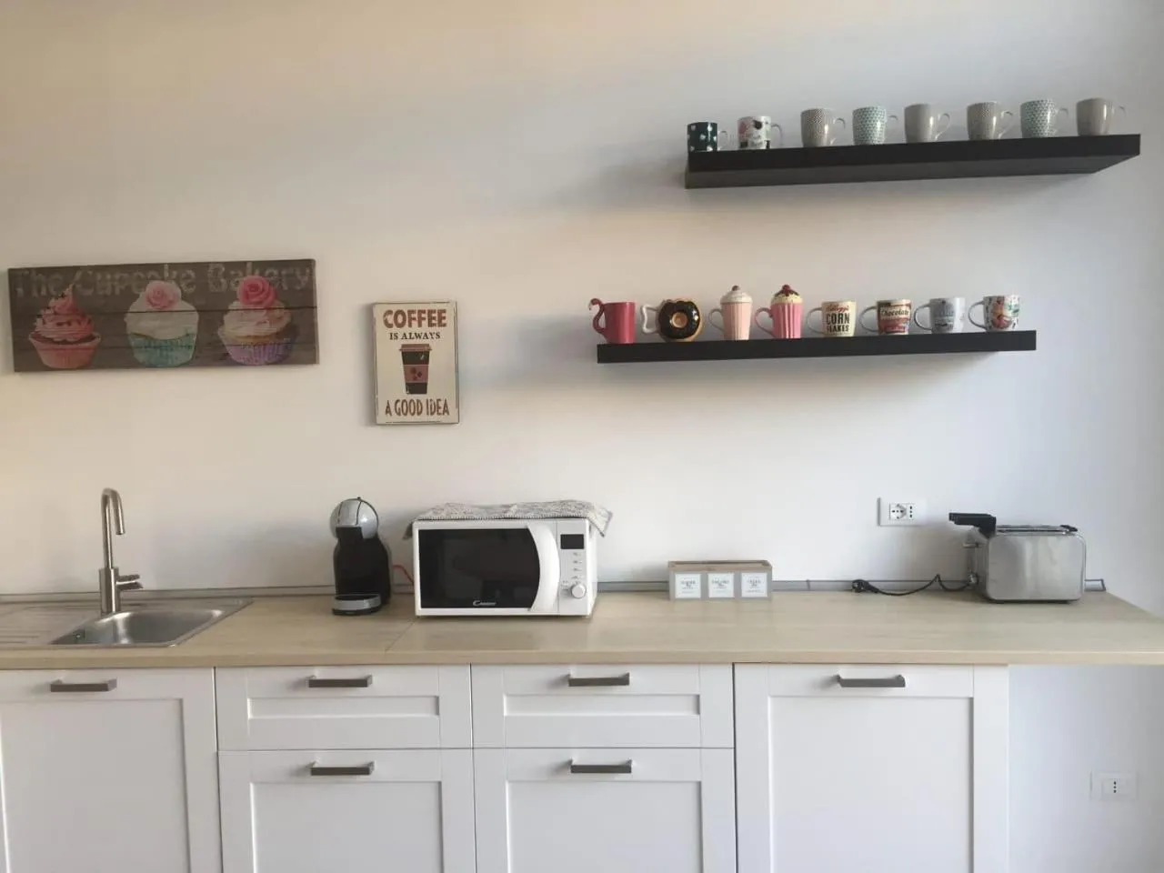 Kitchen or kitchenette in Annemarie B&B