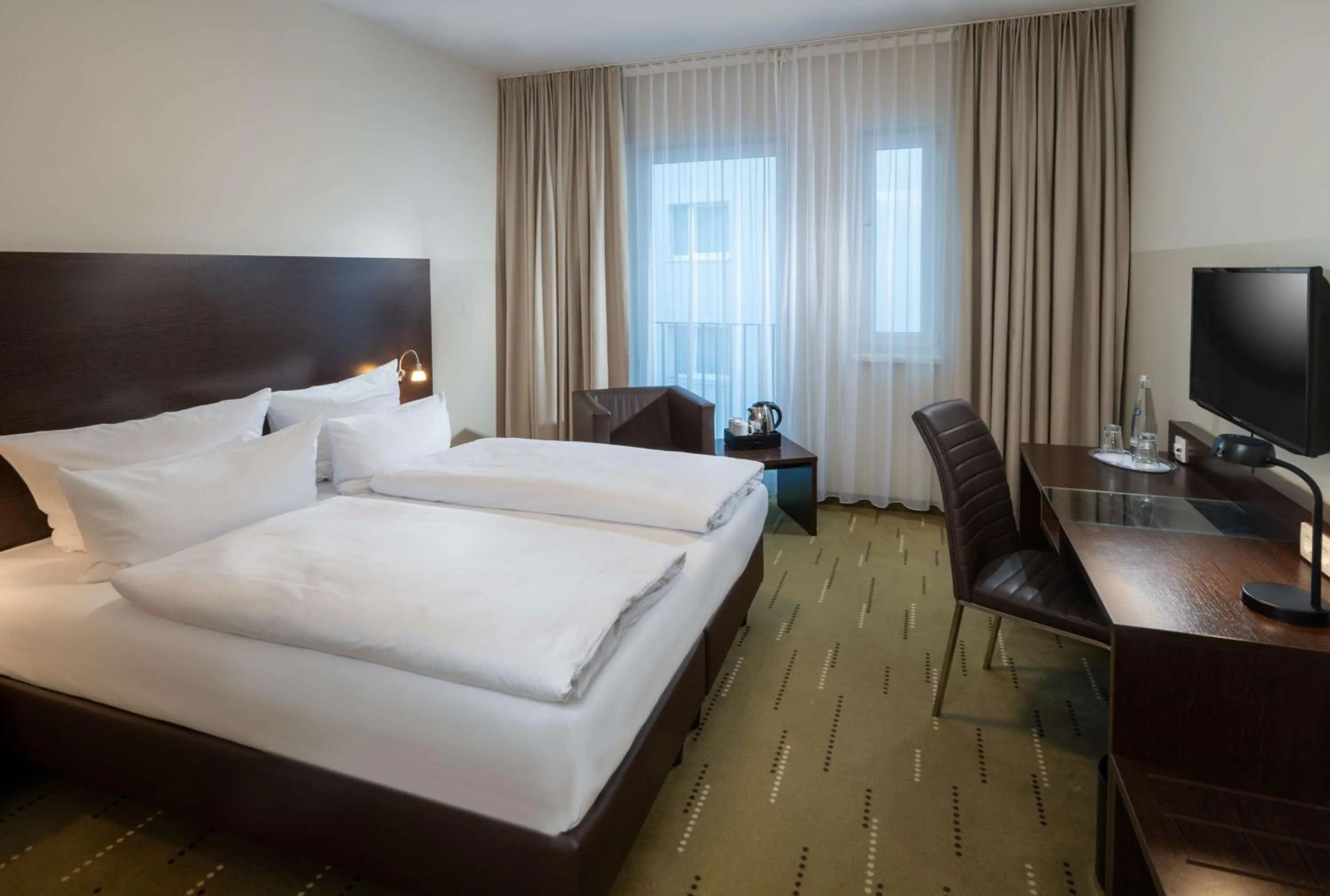 Bedroom, Bed in Best Western Hotel am Spittelmarkt