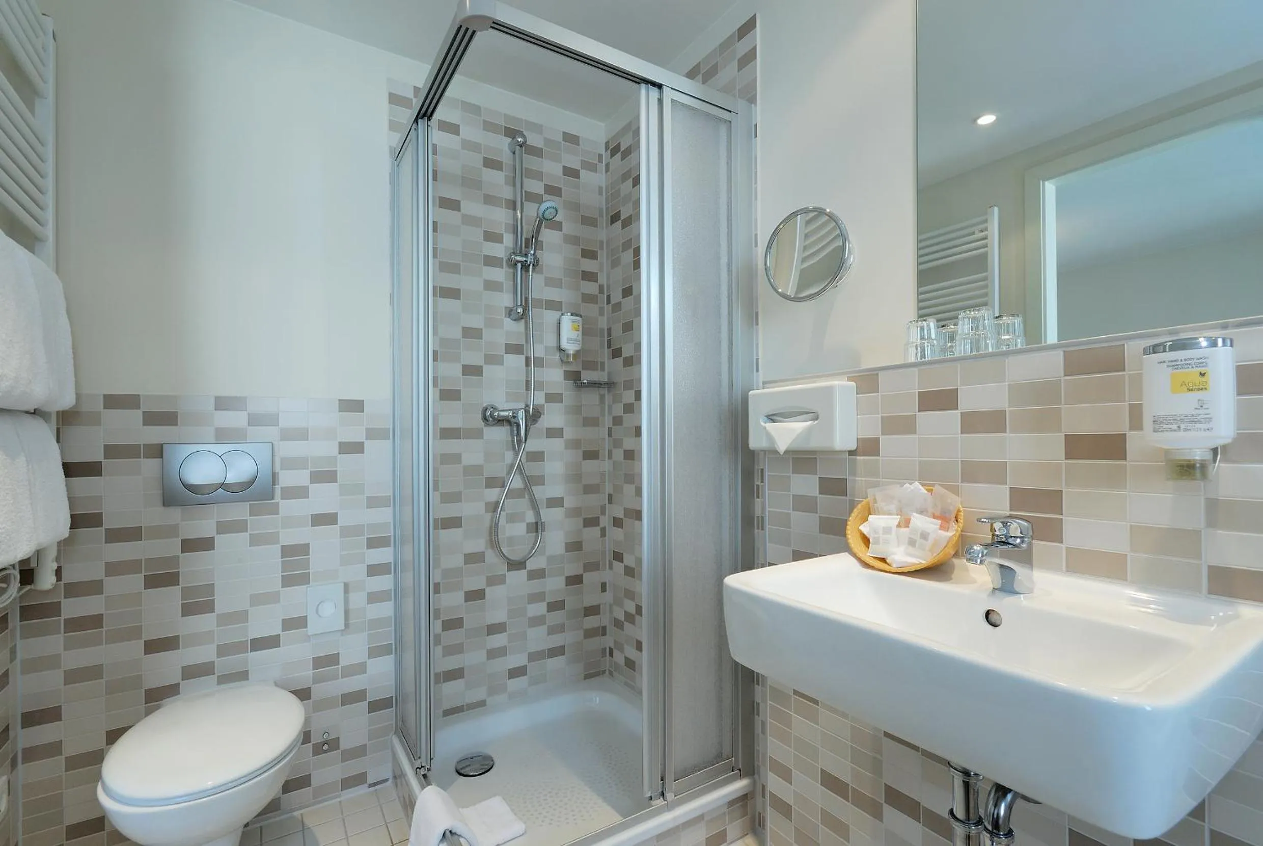 Bathroom in Best Western Hotel am Spittelmarkt