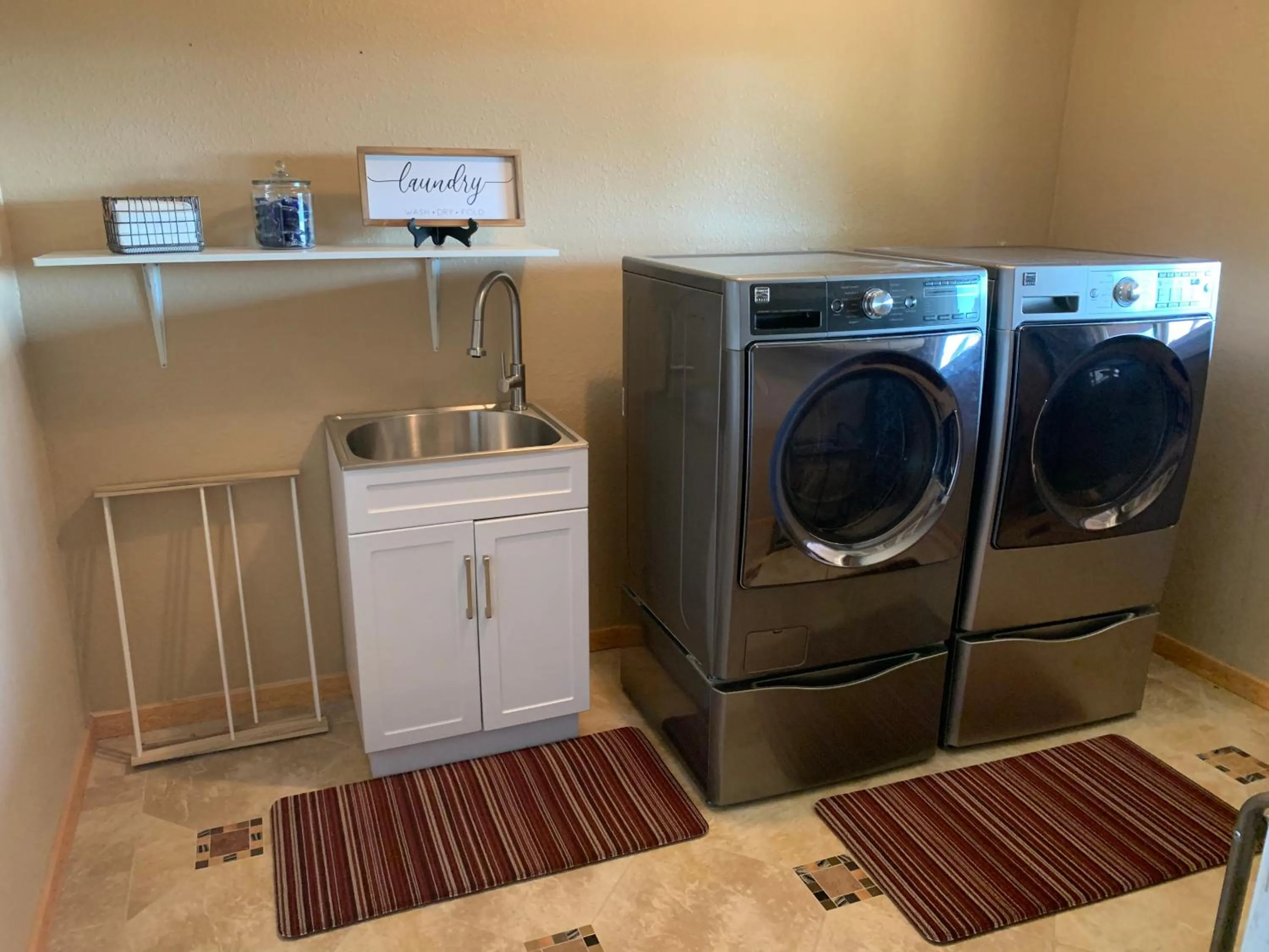 Other in Villa Alta Vista at Yosemite- Stunning Views and Game Room