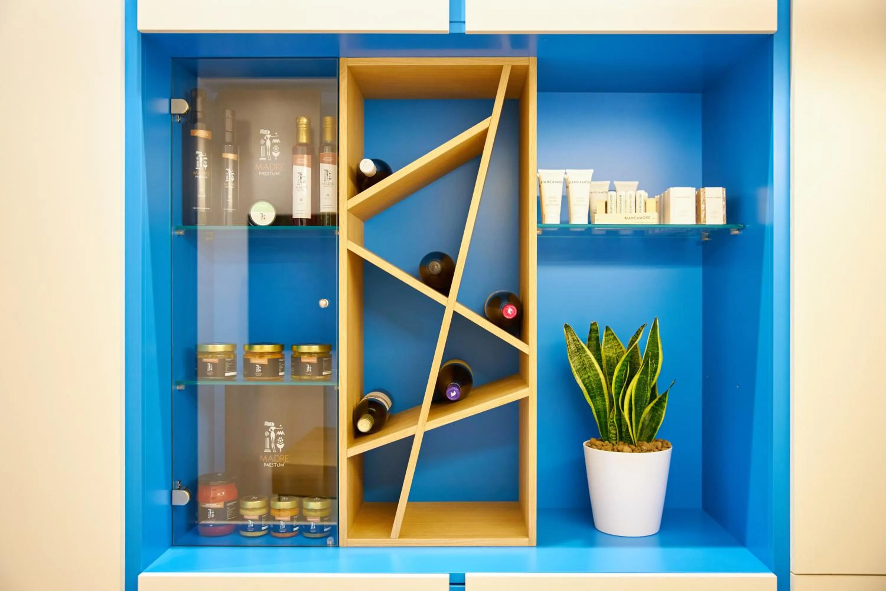 Shopping Area in ZEROPENSIERI B&B