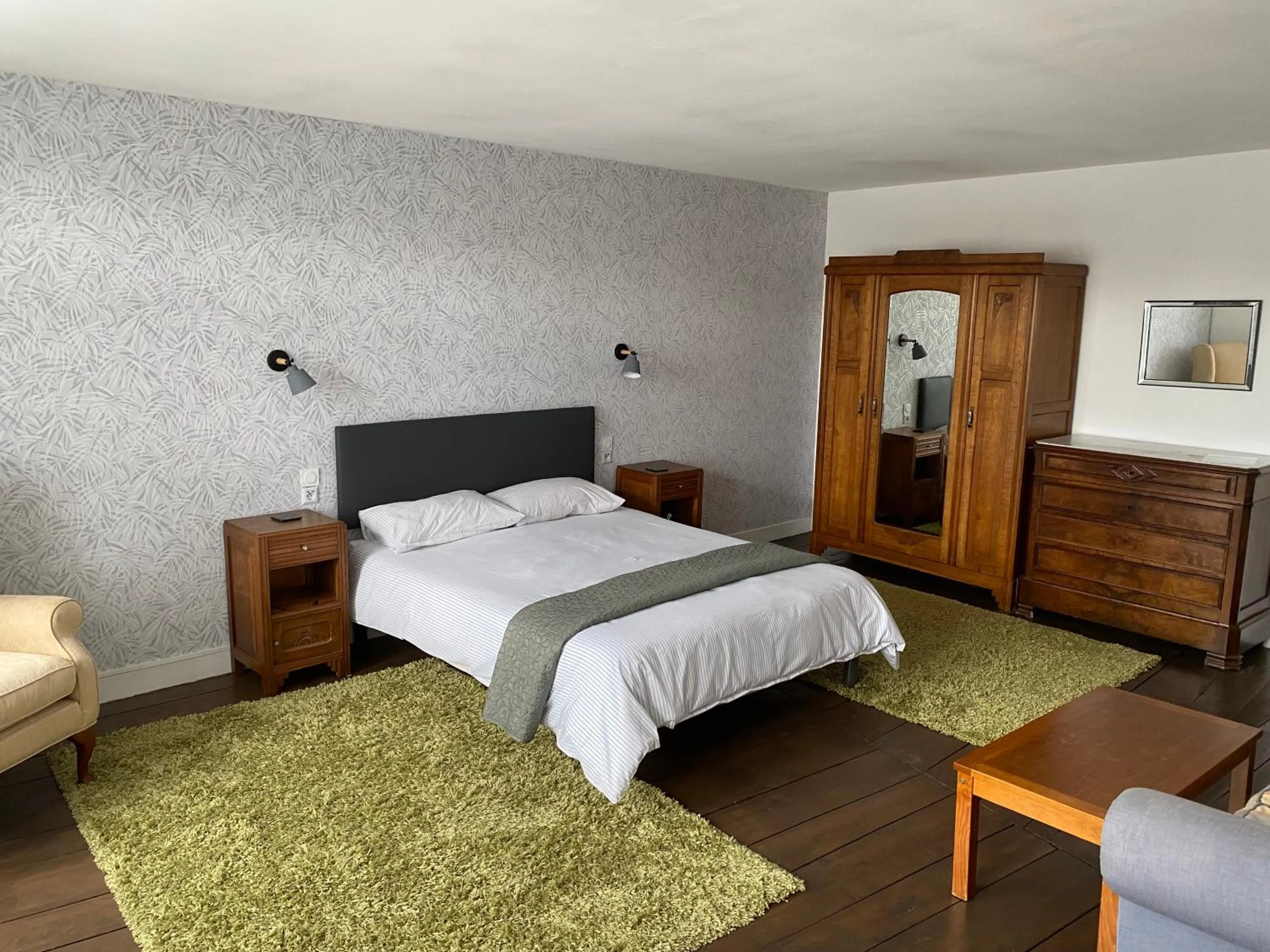 Family, Bed in Numéro 96 chambre d hôtes