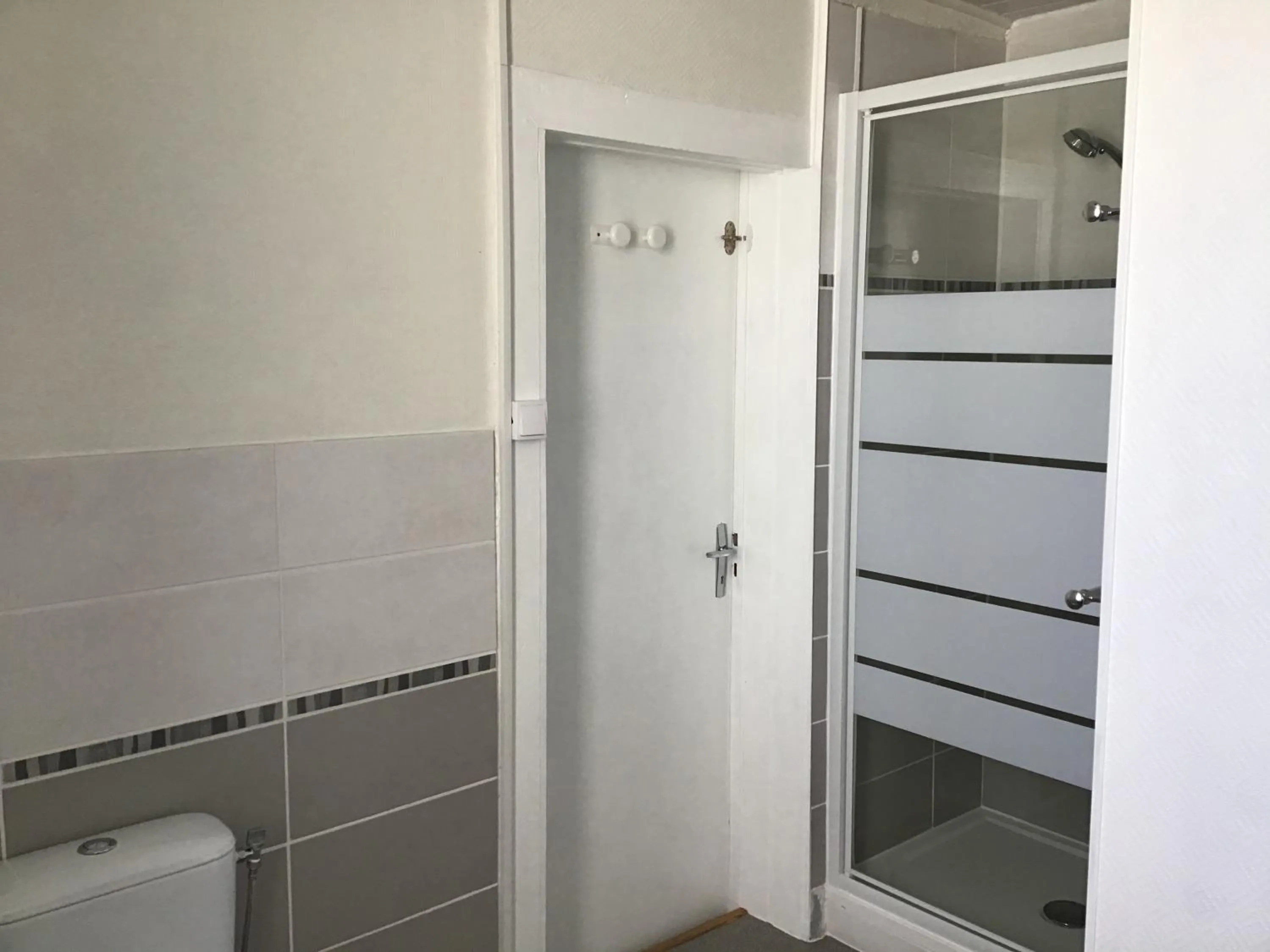 Bathroom in Numéro 96 chambre d hôtes