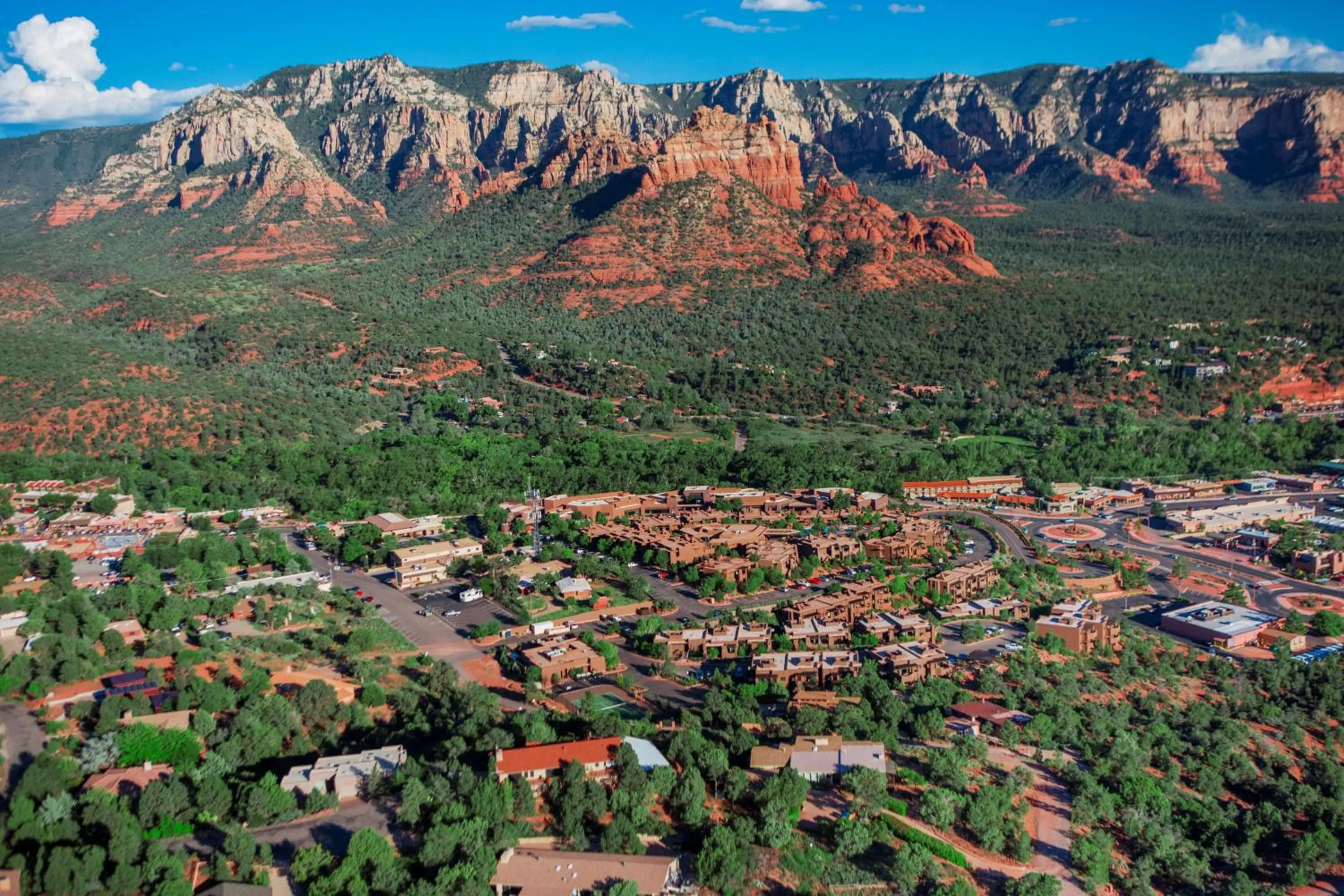 Property building in Hyatt Vacation Club at Pinon Pointe, Sedona