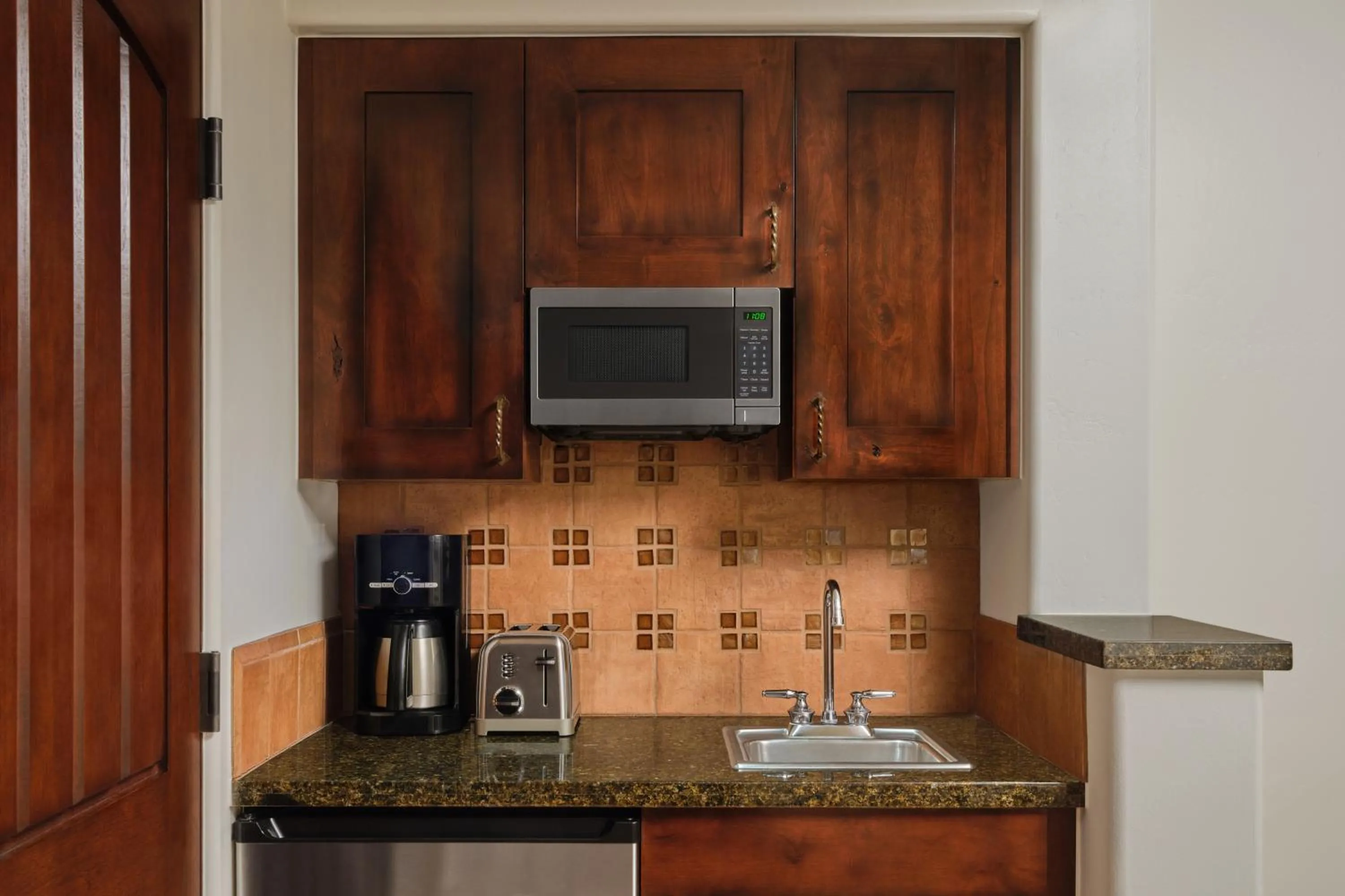 Kitchen or kitchenette in Hyatt Vacation Club at Pinon Pointe, Sedona