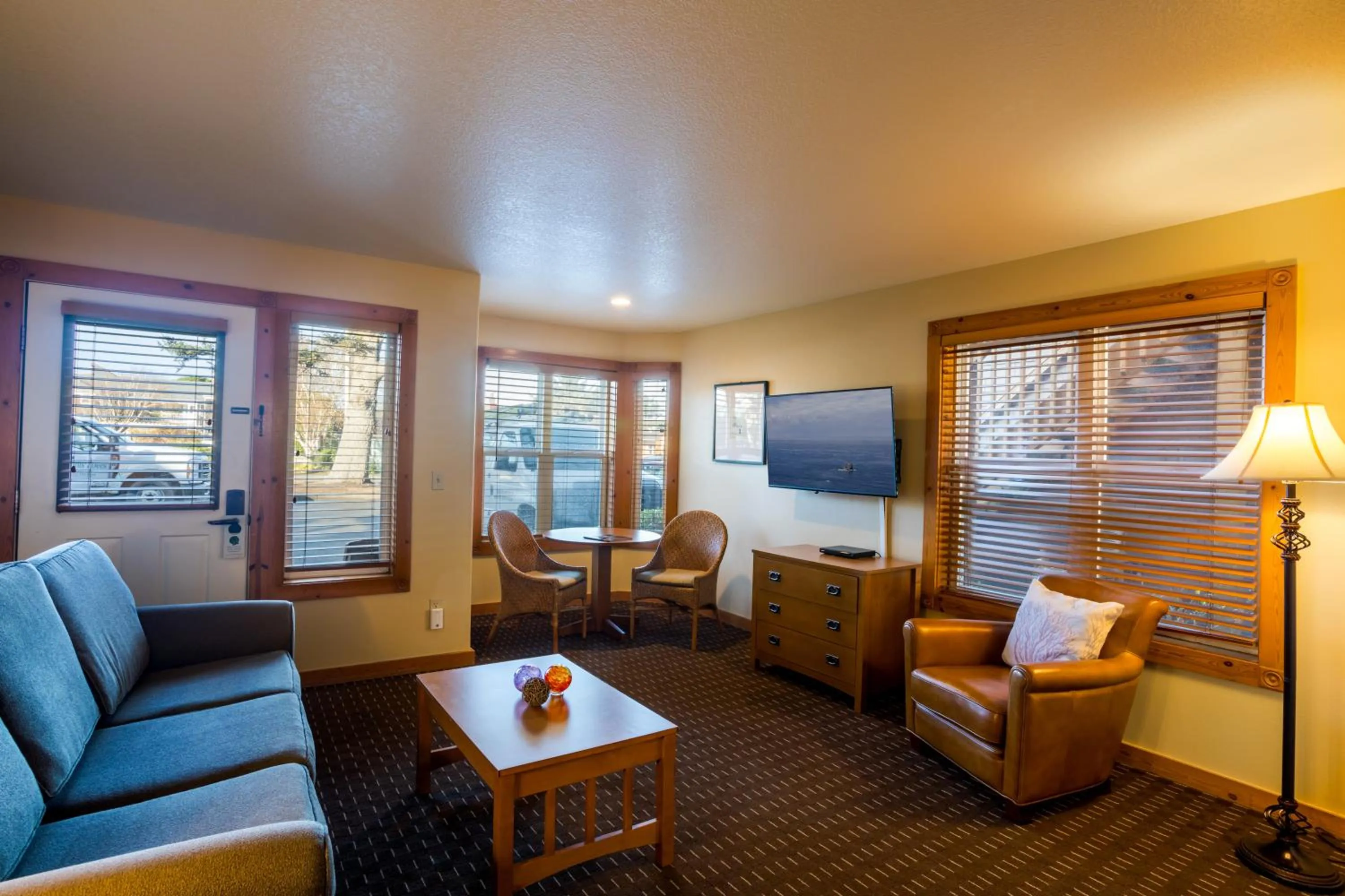 Living room in Lighthouse Inn