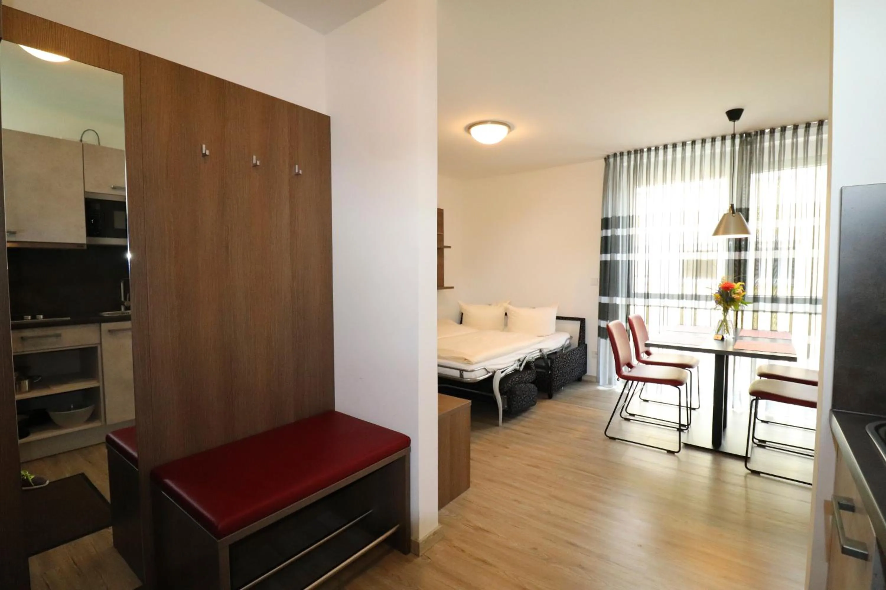 Bedroom, Bed in iQ-Hotel