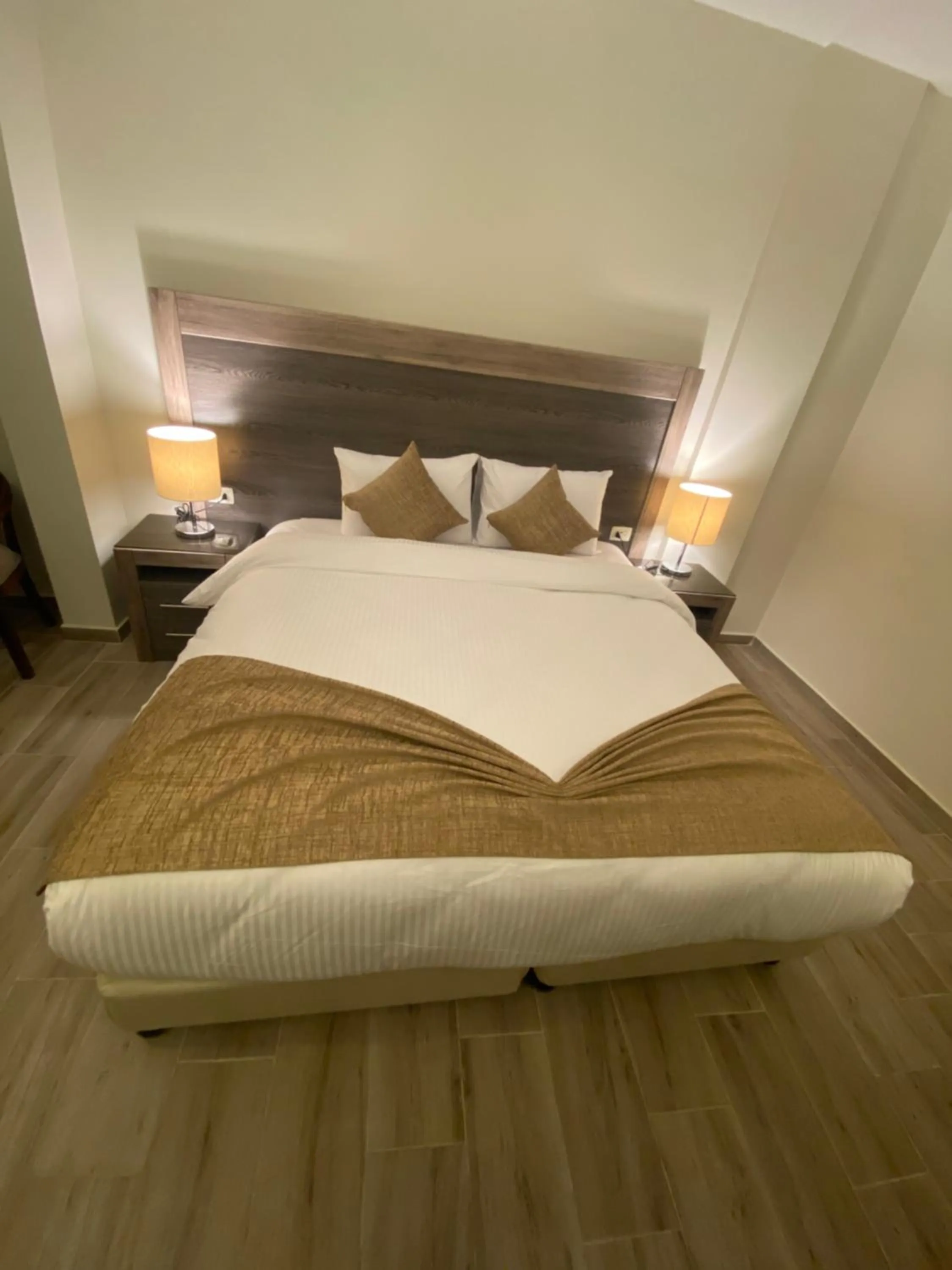 Bed in Moses Residence