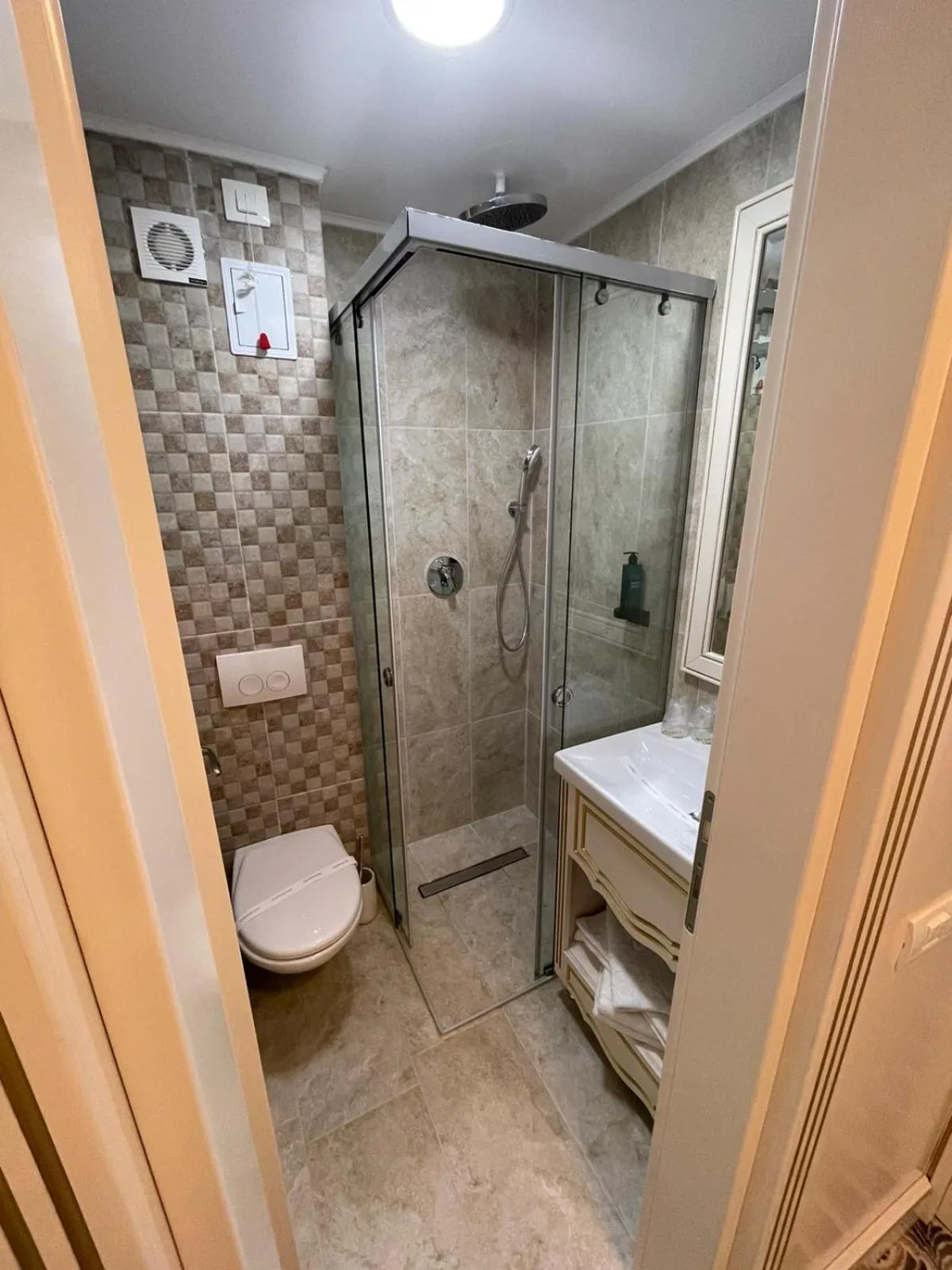 Bathroom in Grand Hotel Caraiman