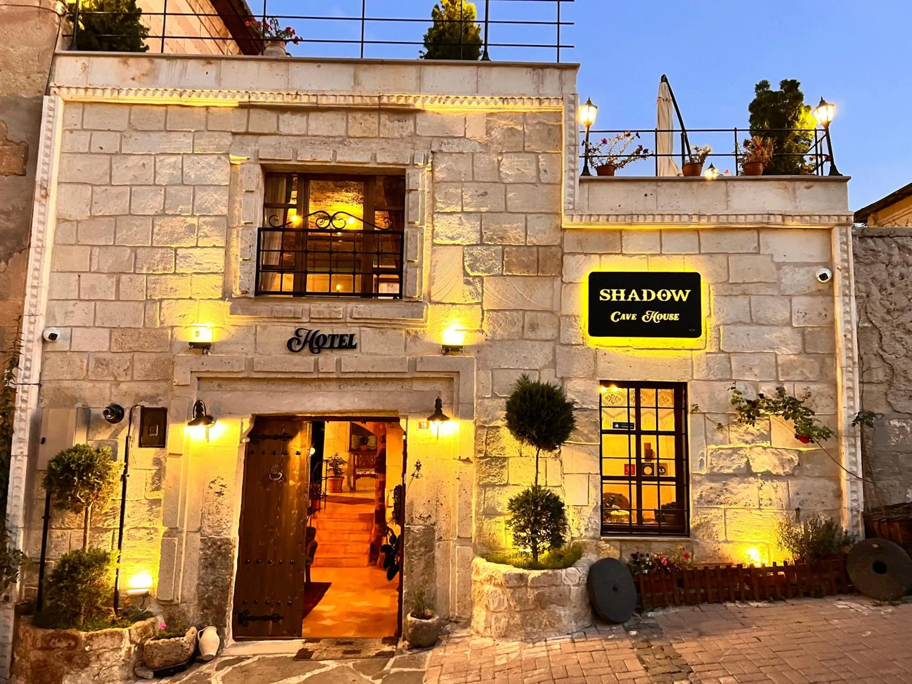 Property building in Shadow Cave House