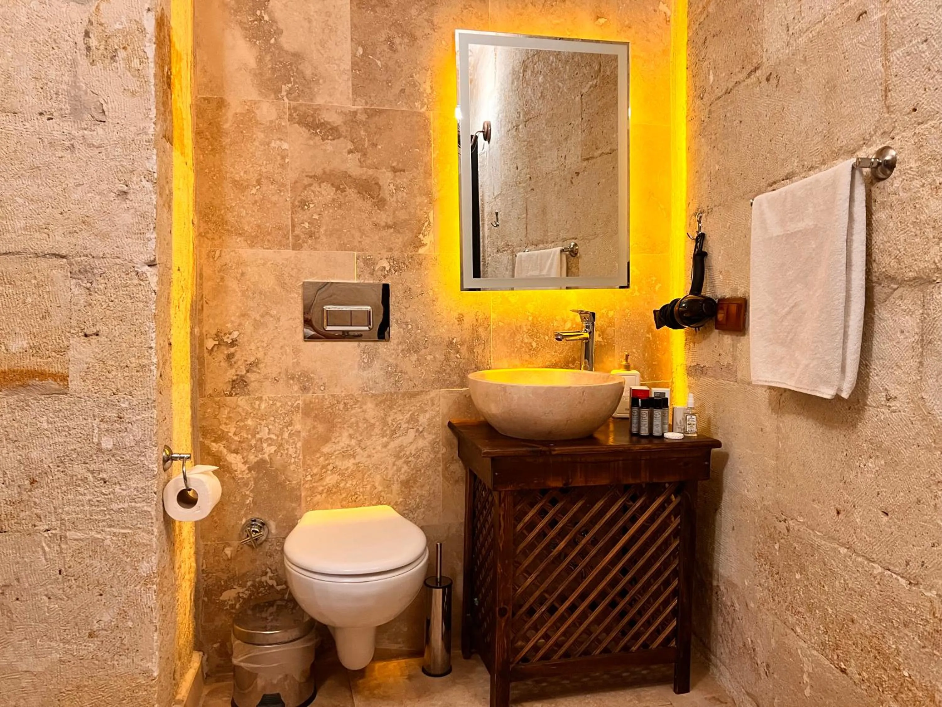 Bathroom in Shadow Cave House