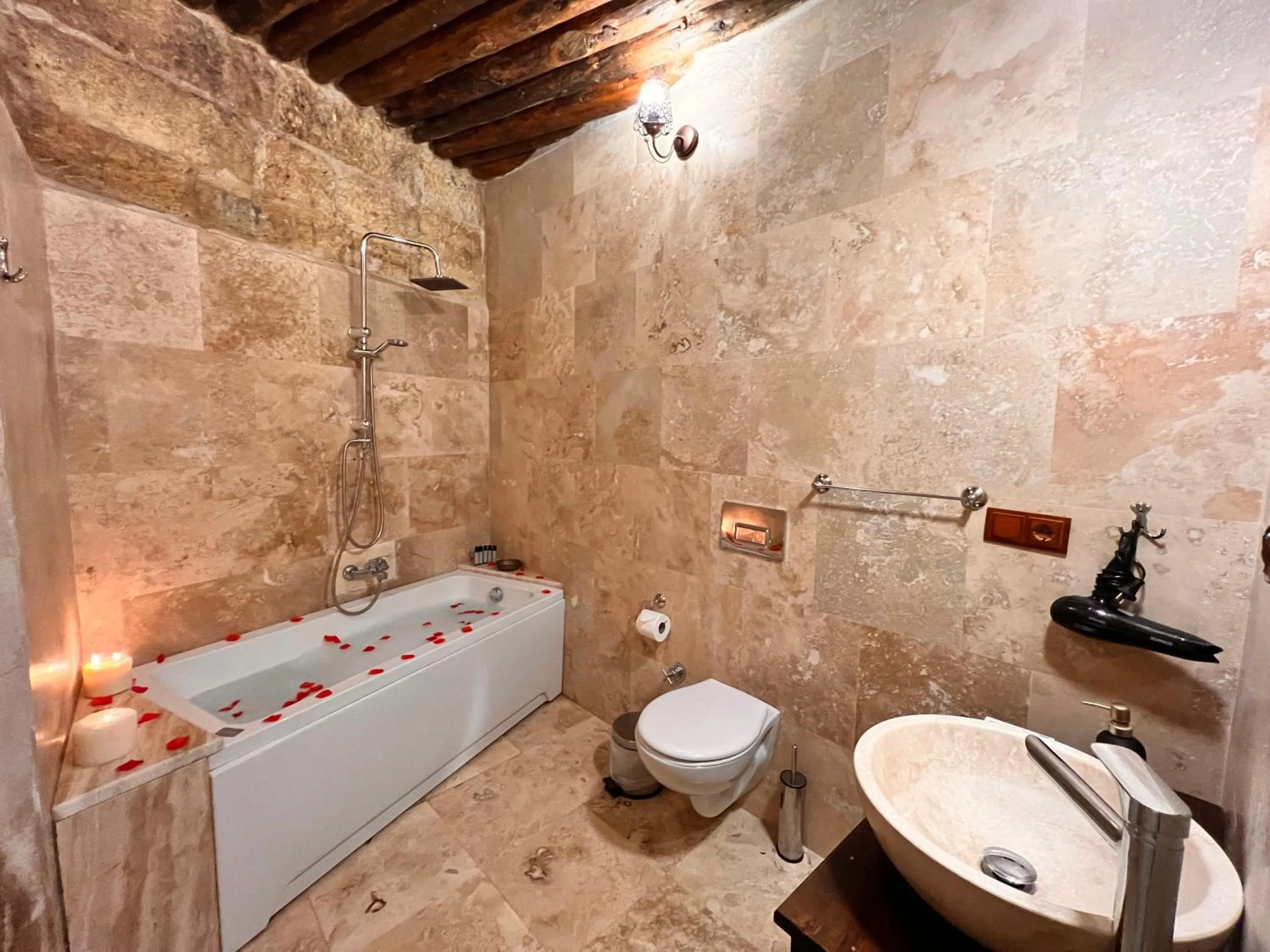 Bathroom in Shadow Cave House