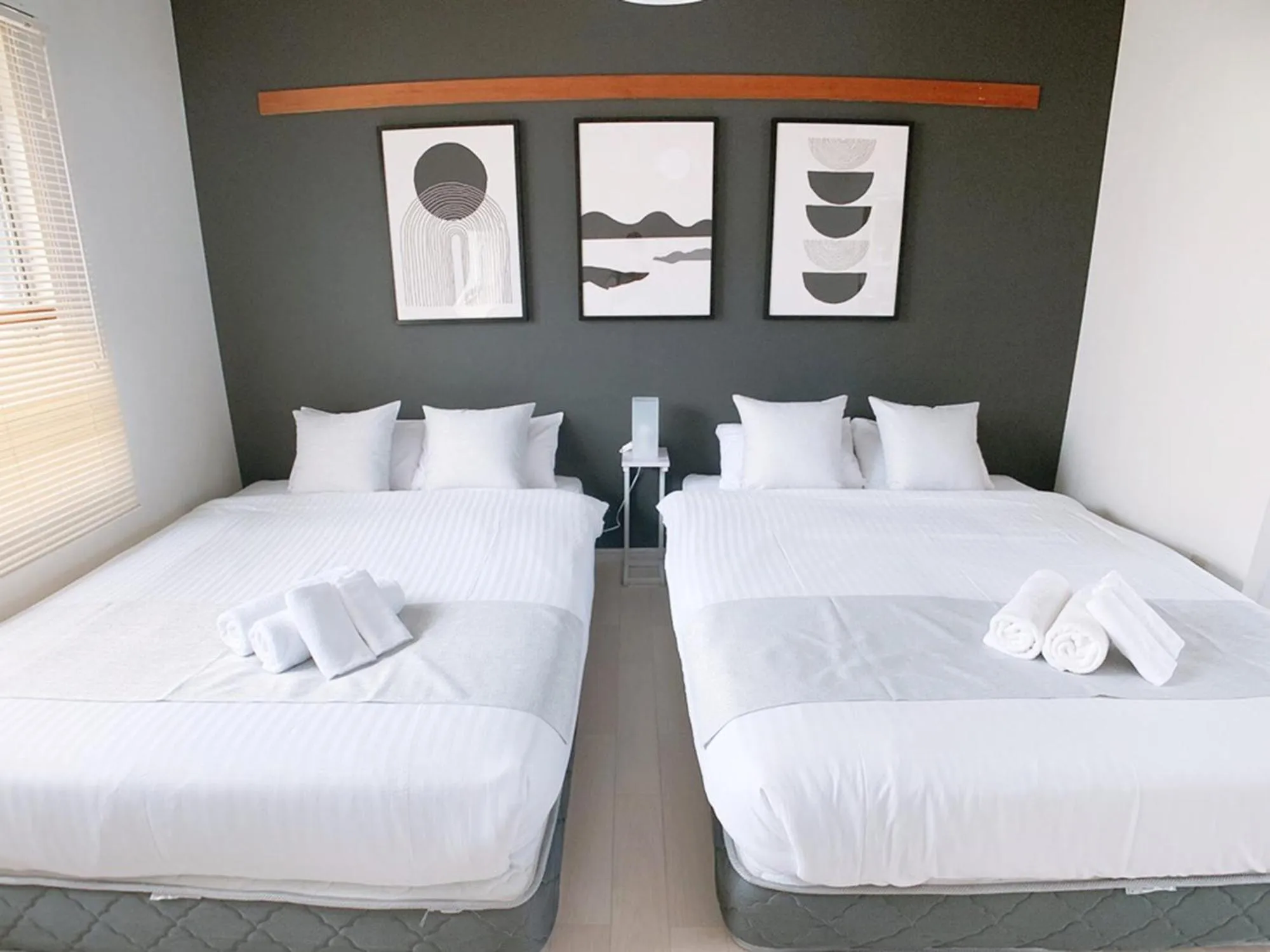 Bed in OUCHI HOTEL Kanayama-cho with Dogs