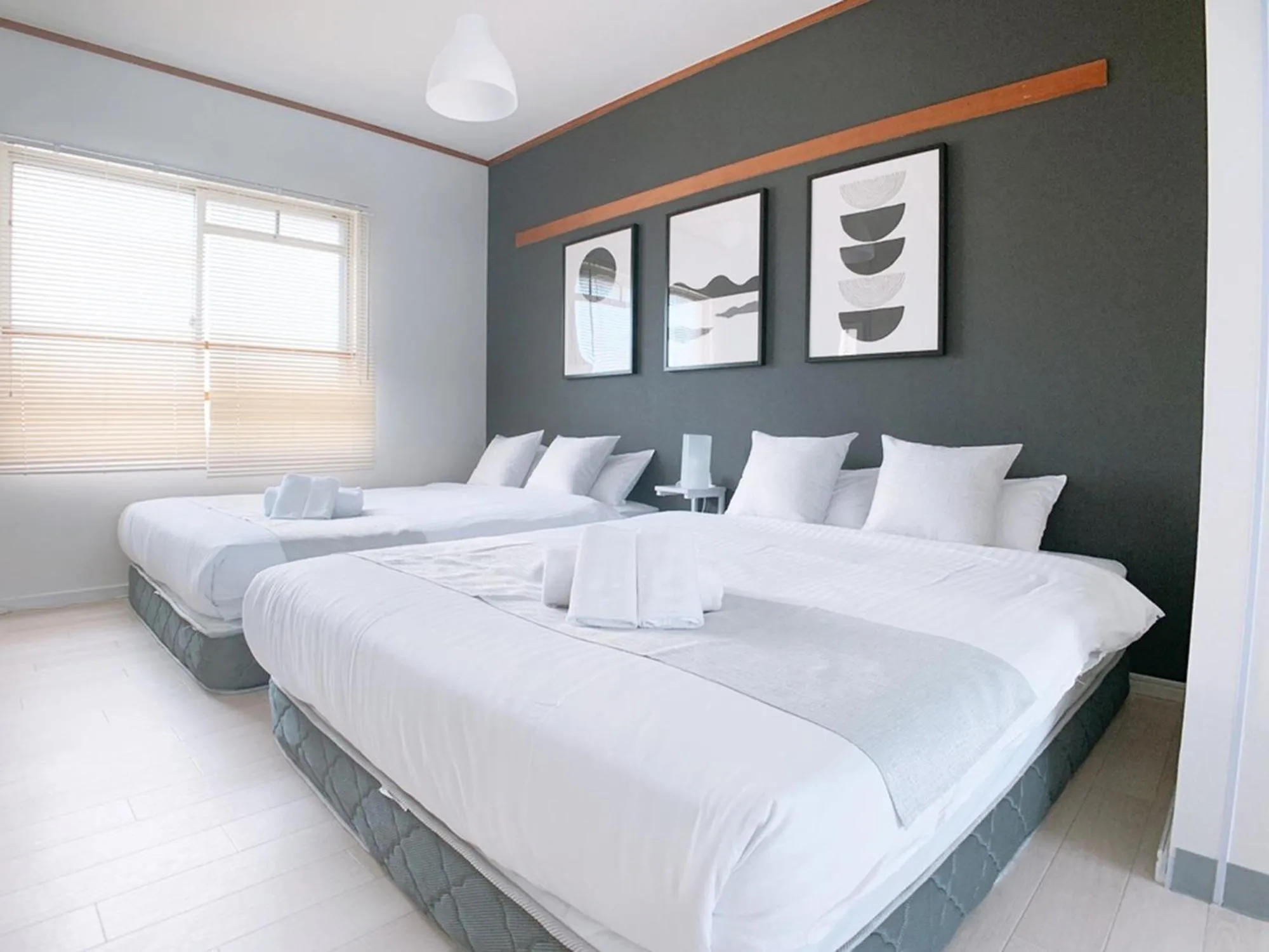 Bed in OUCHI HOTEL Kanayama-cho with Dogs