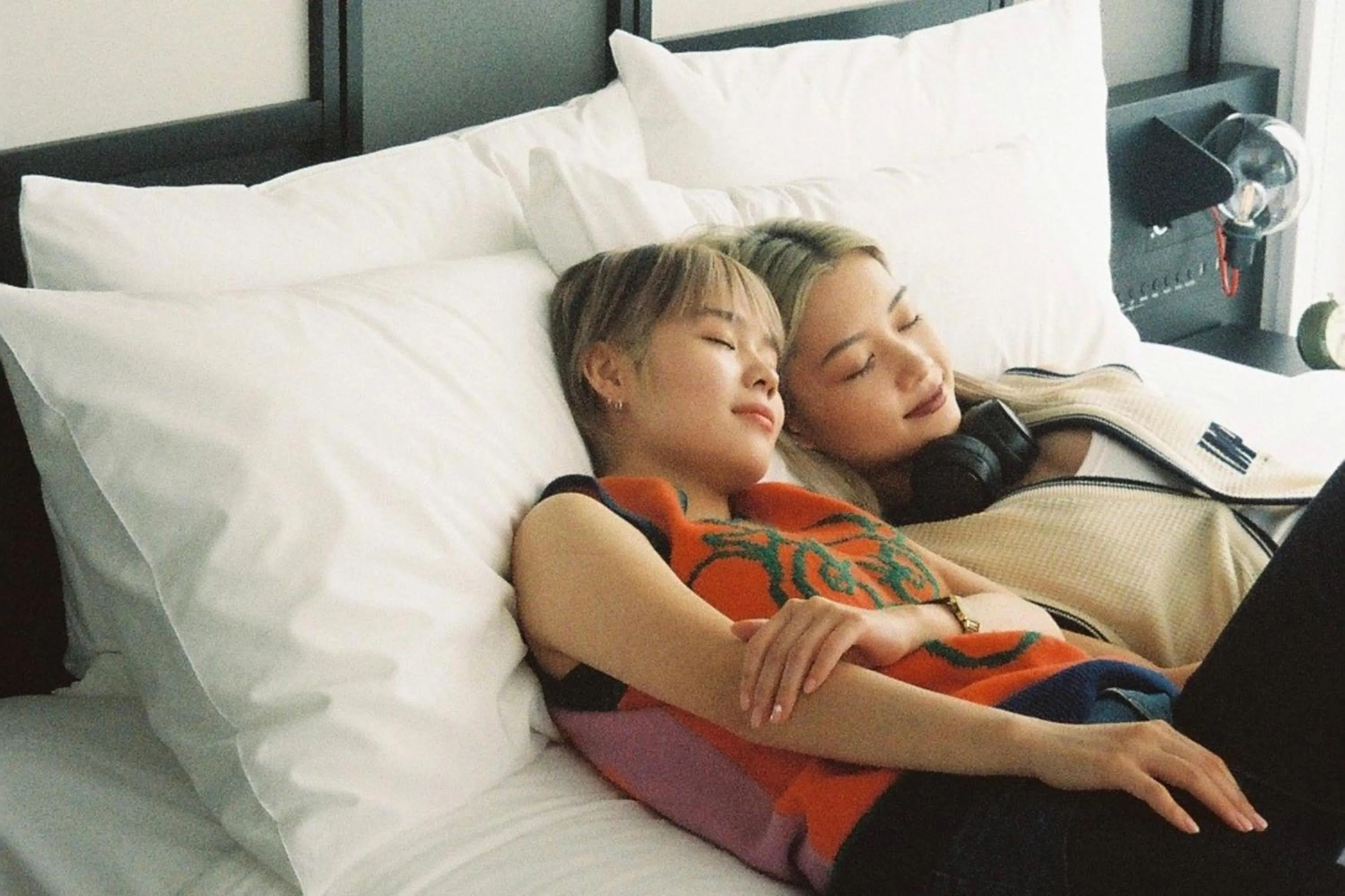 Photo of the whole room, Bed in Aloft Osaka Dojima