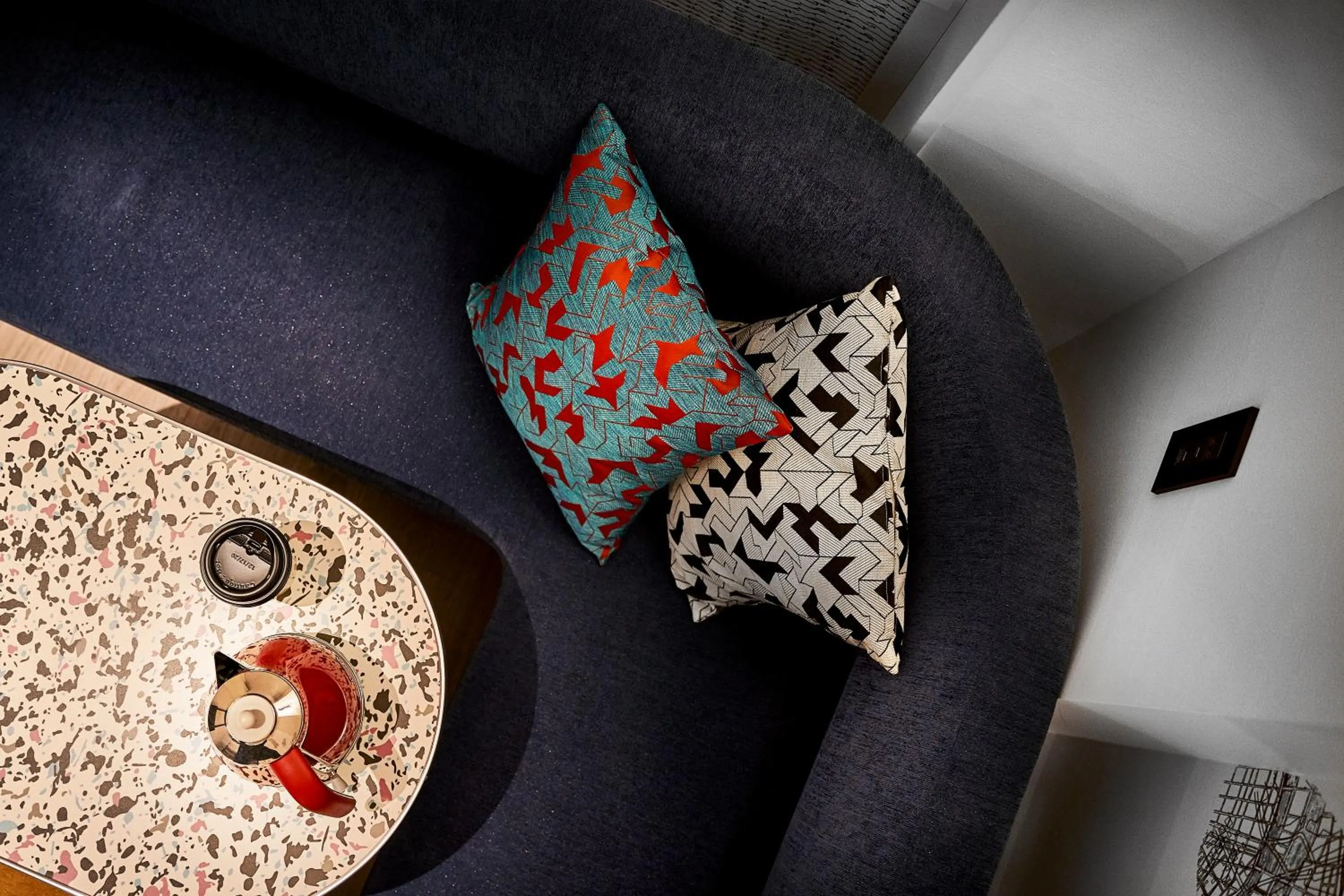 Seating area in Aloft Osaka Dojima