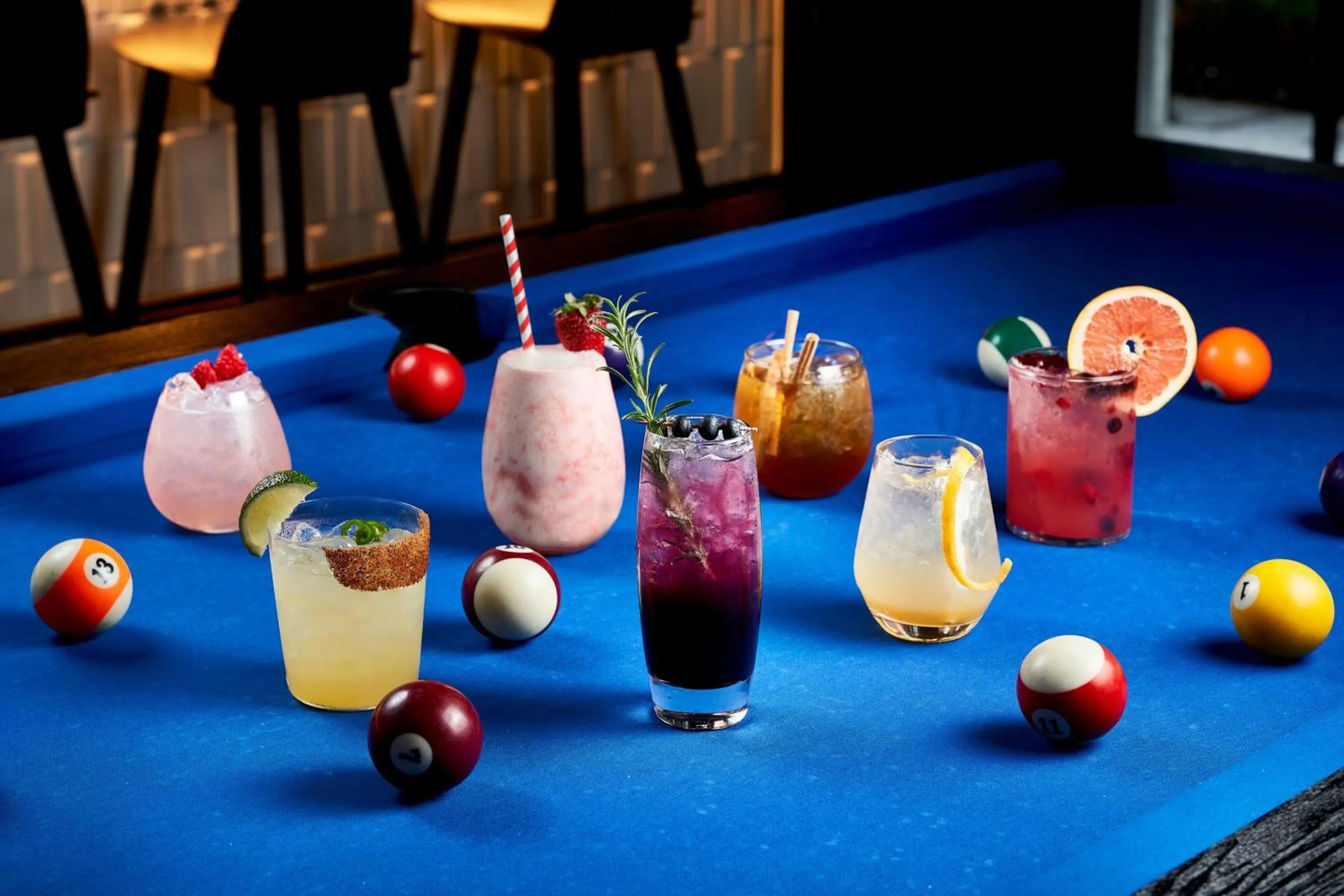 Lounge or bar in Aloft Osaka Dojima