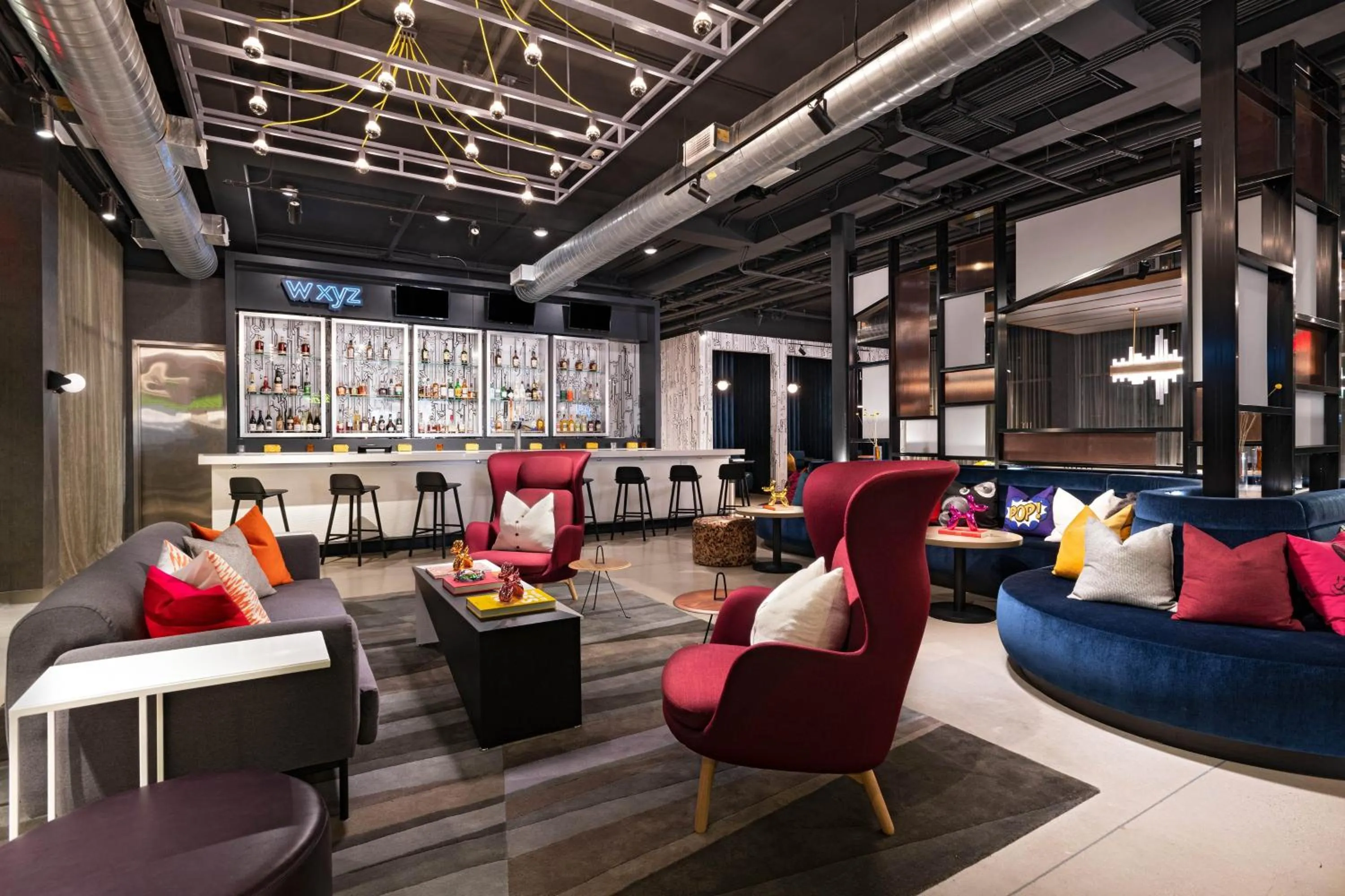 Lounge or bar in Aloft San Antonio UTSA Area