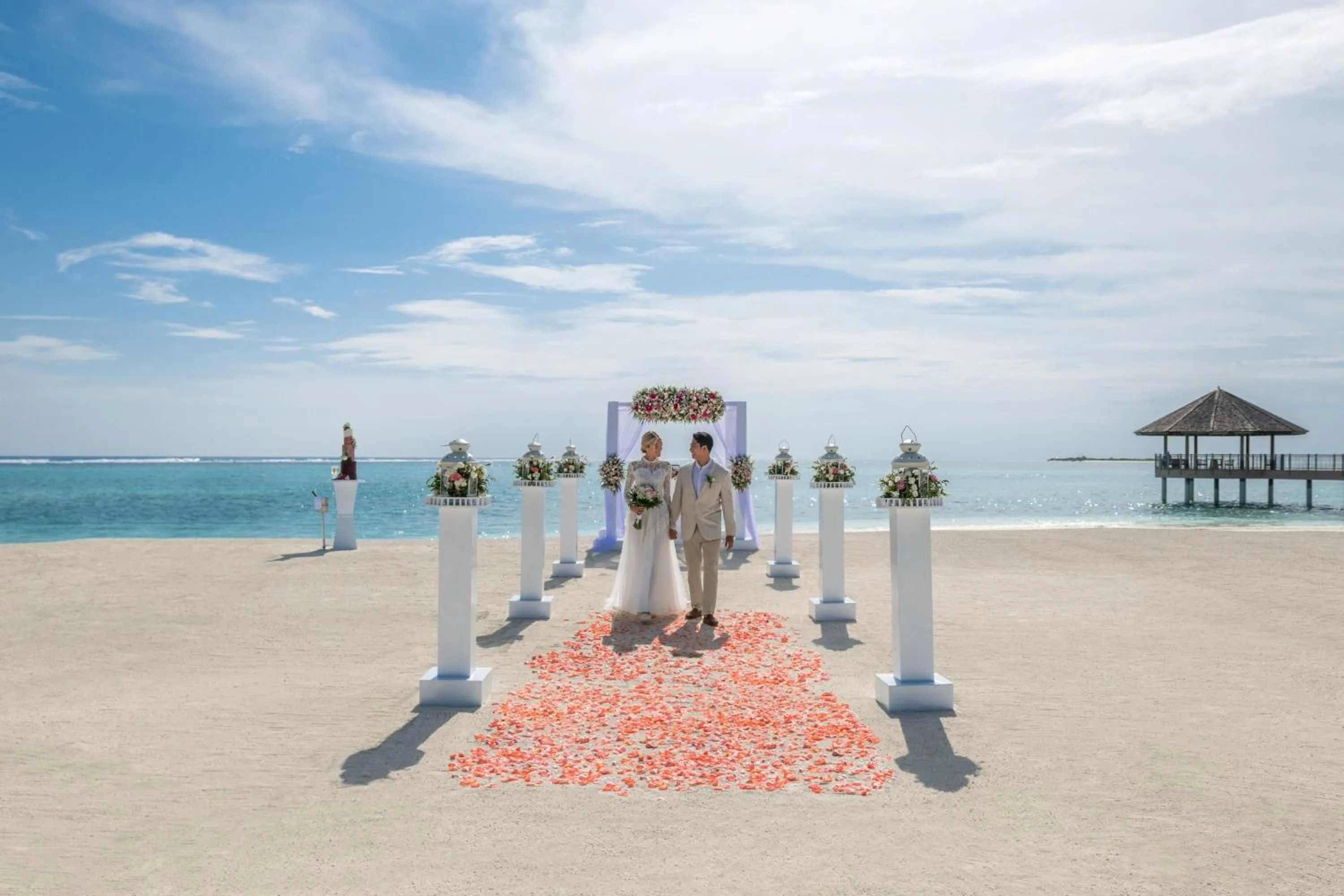 Beach in Le Meridien Maldives Resort & Spa