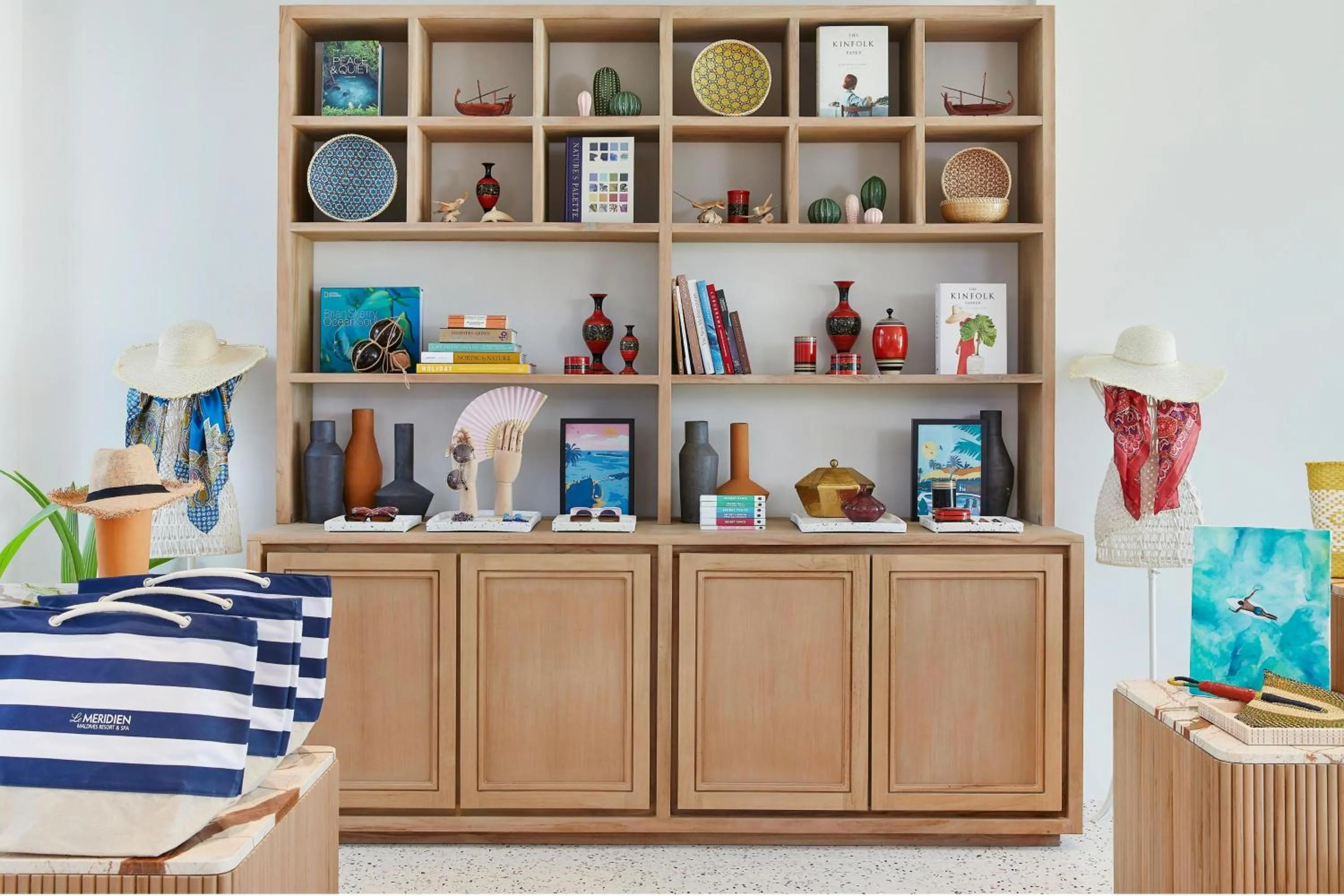 Other, Bed in Le Meridien Maldives Resort & Spa