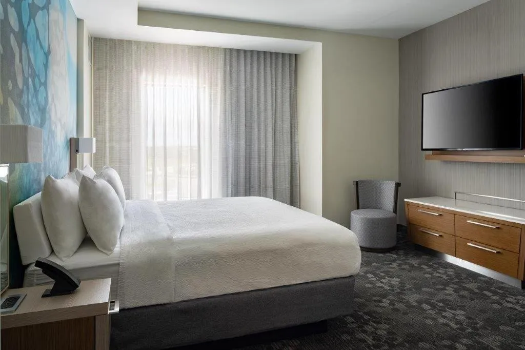 Bed in Courtyard by Marriott Port St. Lucie Tradition