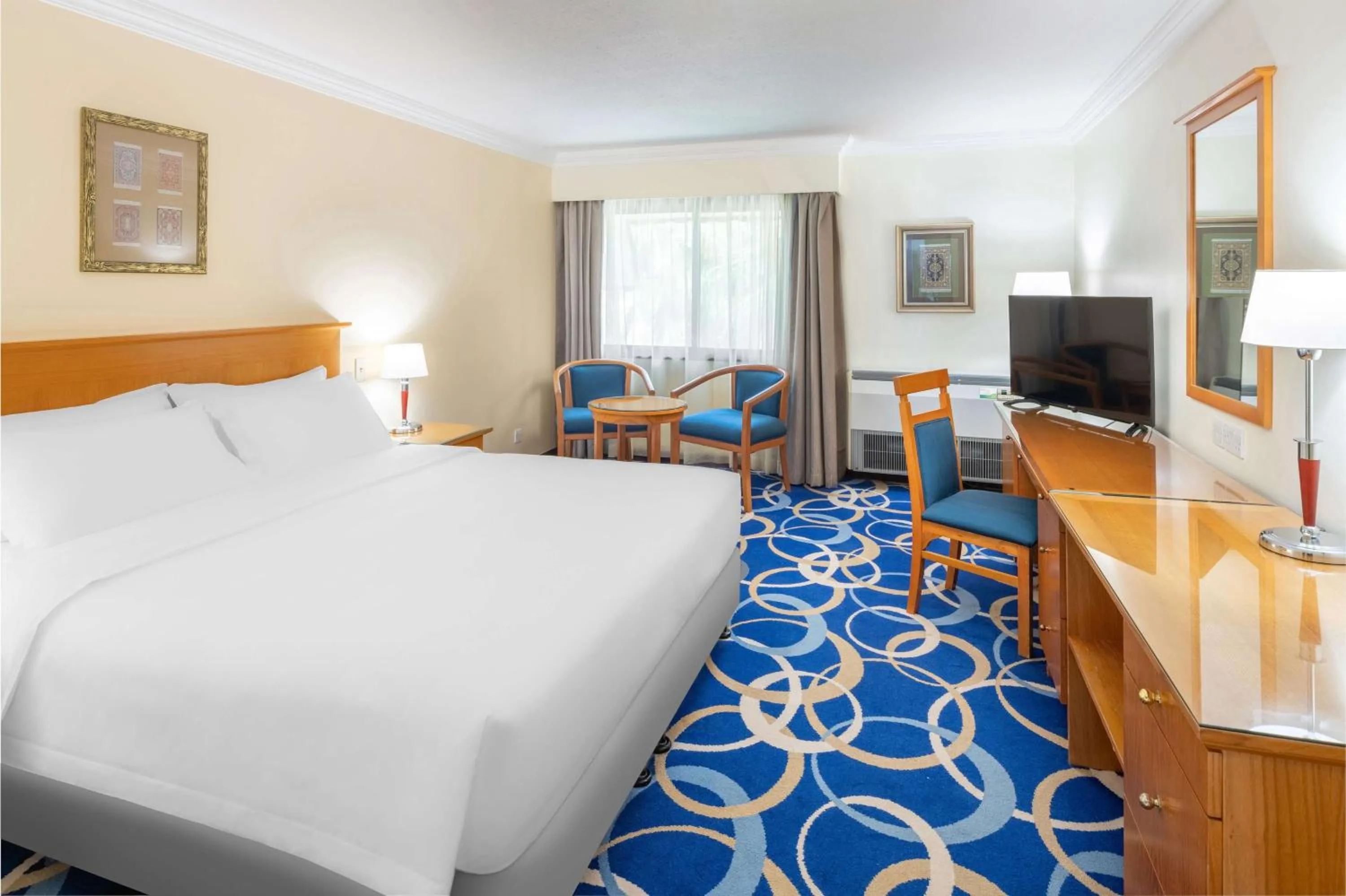 Bed in Radisson Blu Hotel, Yanbu