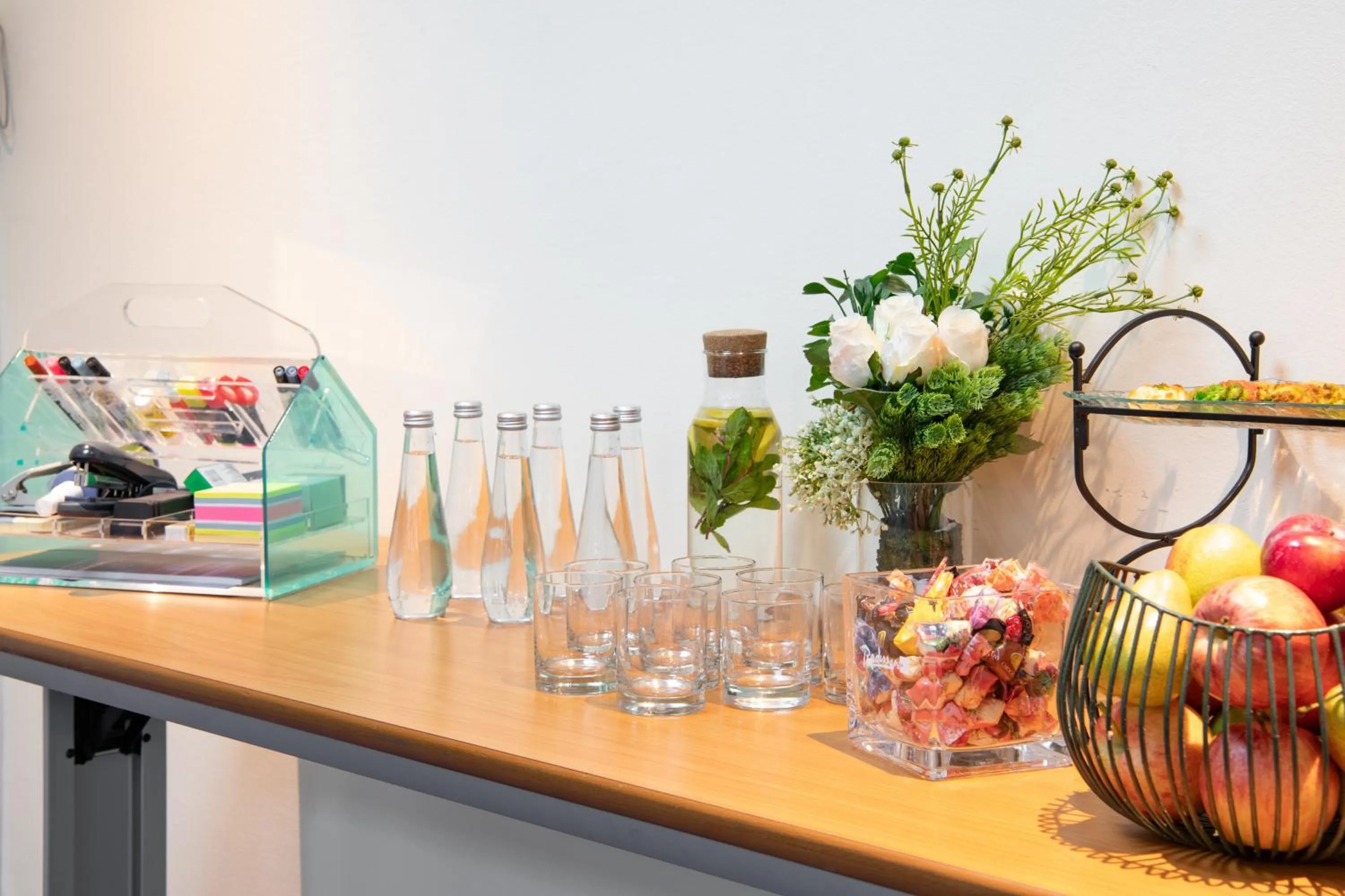 Meeting/conference room in Radisson Blu Hotel, Yanbu