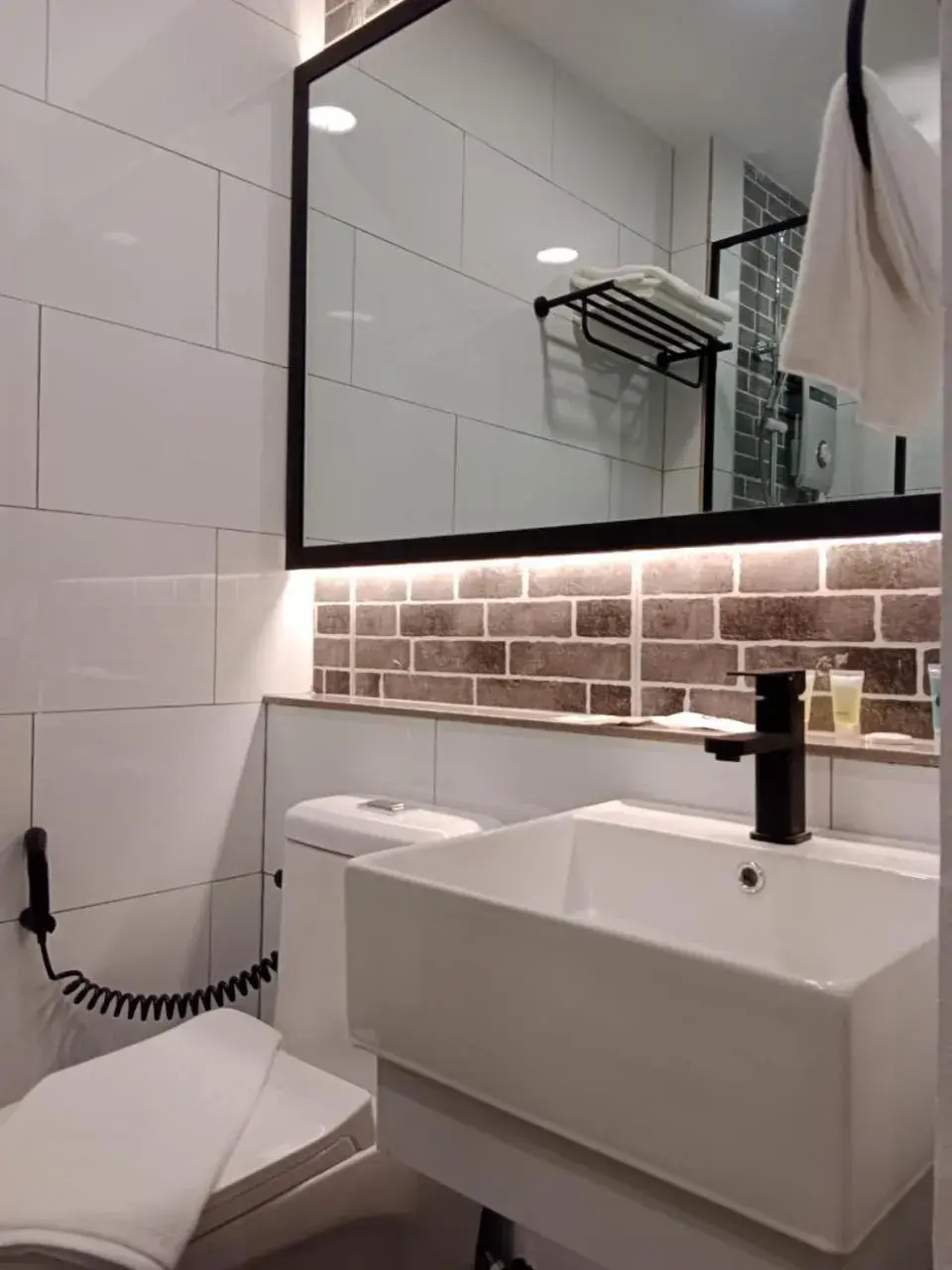 Deluxe King Room in Zone Hotel Ipoh Deluxe King Room in Zone Hotel Ipoh