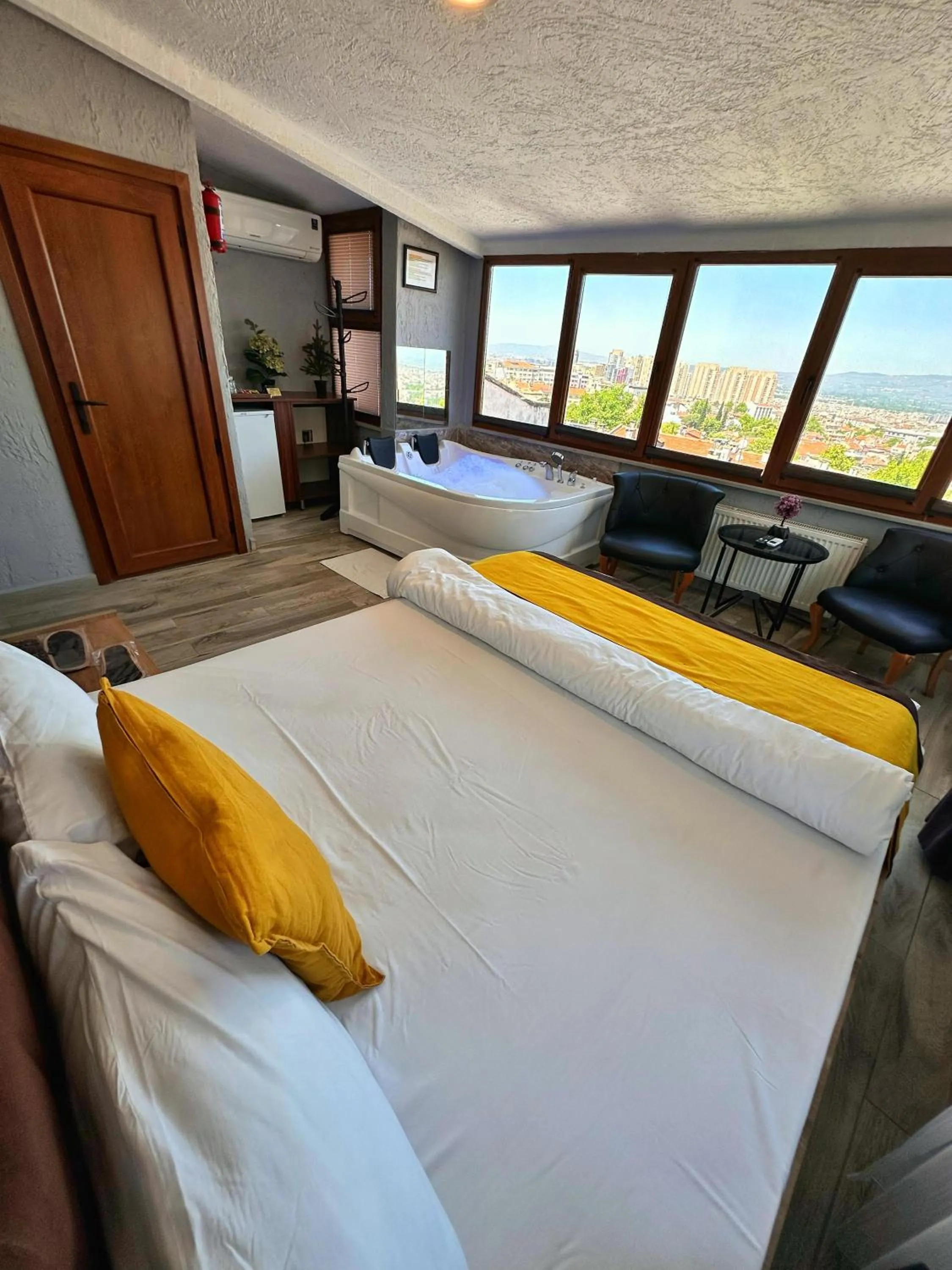 Bed in Pera Pansiyon