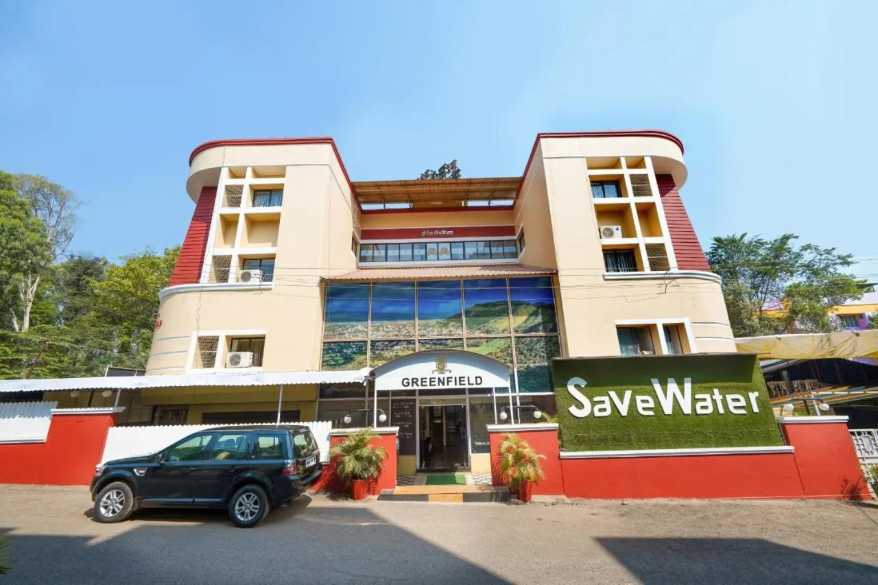 Property building in Hotel Green Field