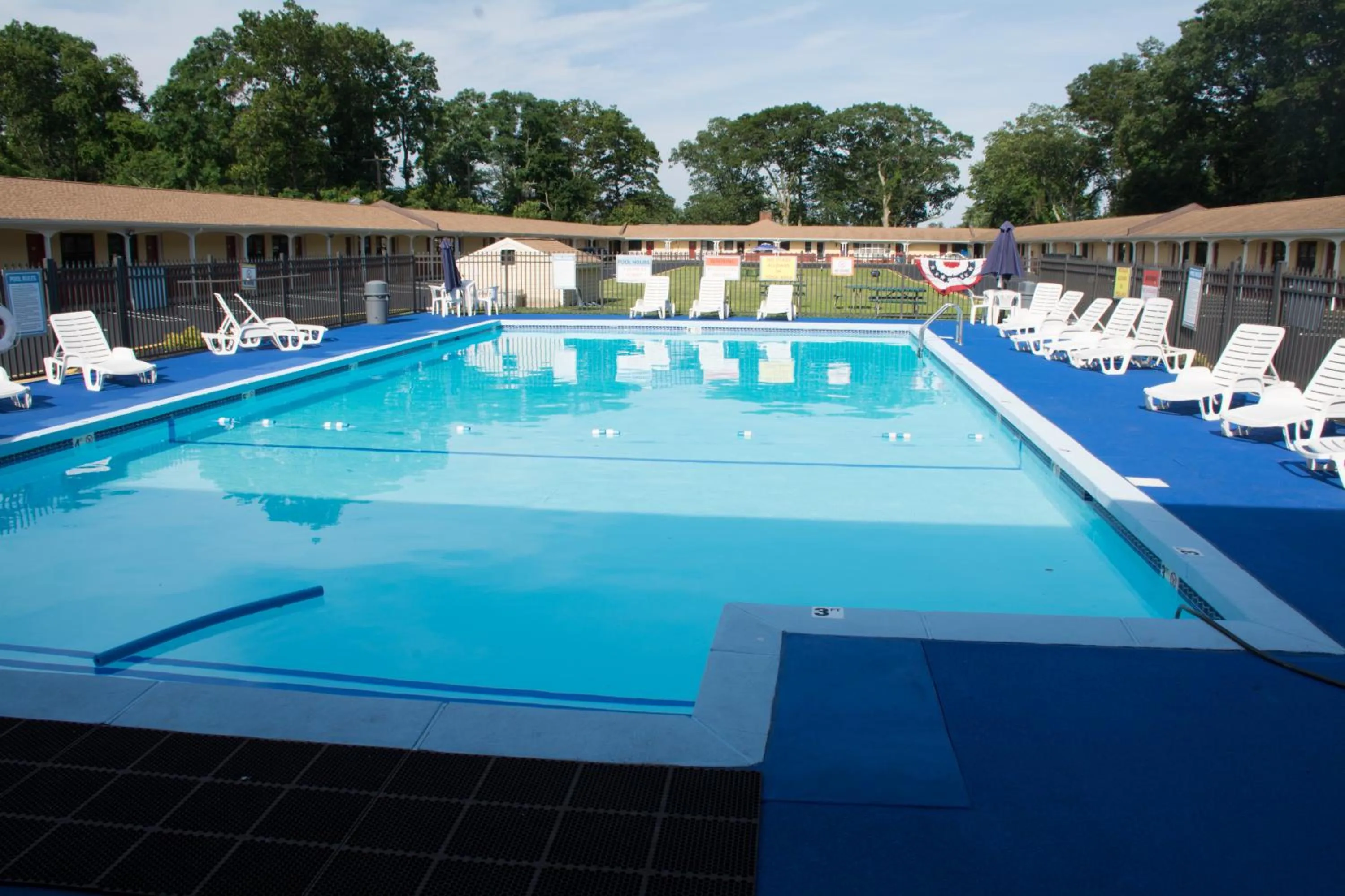 Pool view in Atlantic Inn and Suites - Wall Township