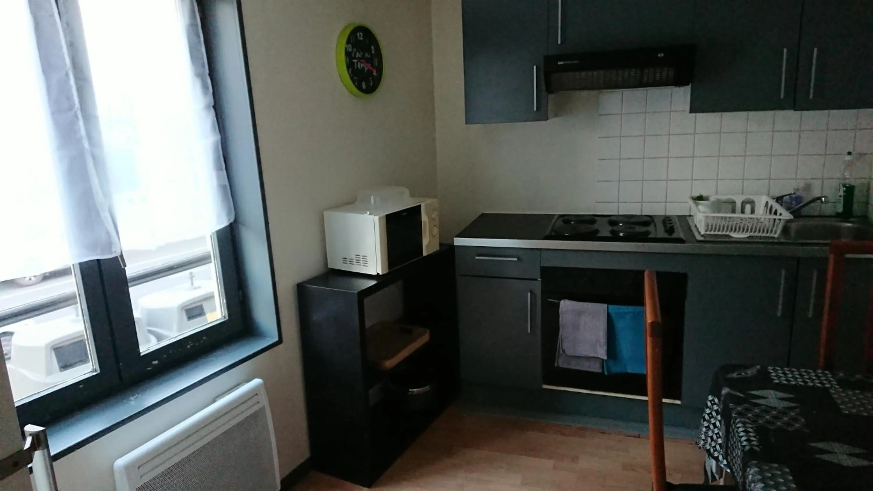 Kitchen or kitchenette in Le Nid Rouennais, appartement 2 chambres