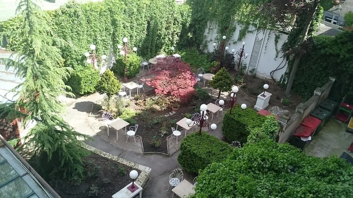 Natural landscape in Mariahilf Citycenter Hotel