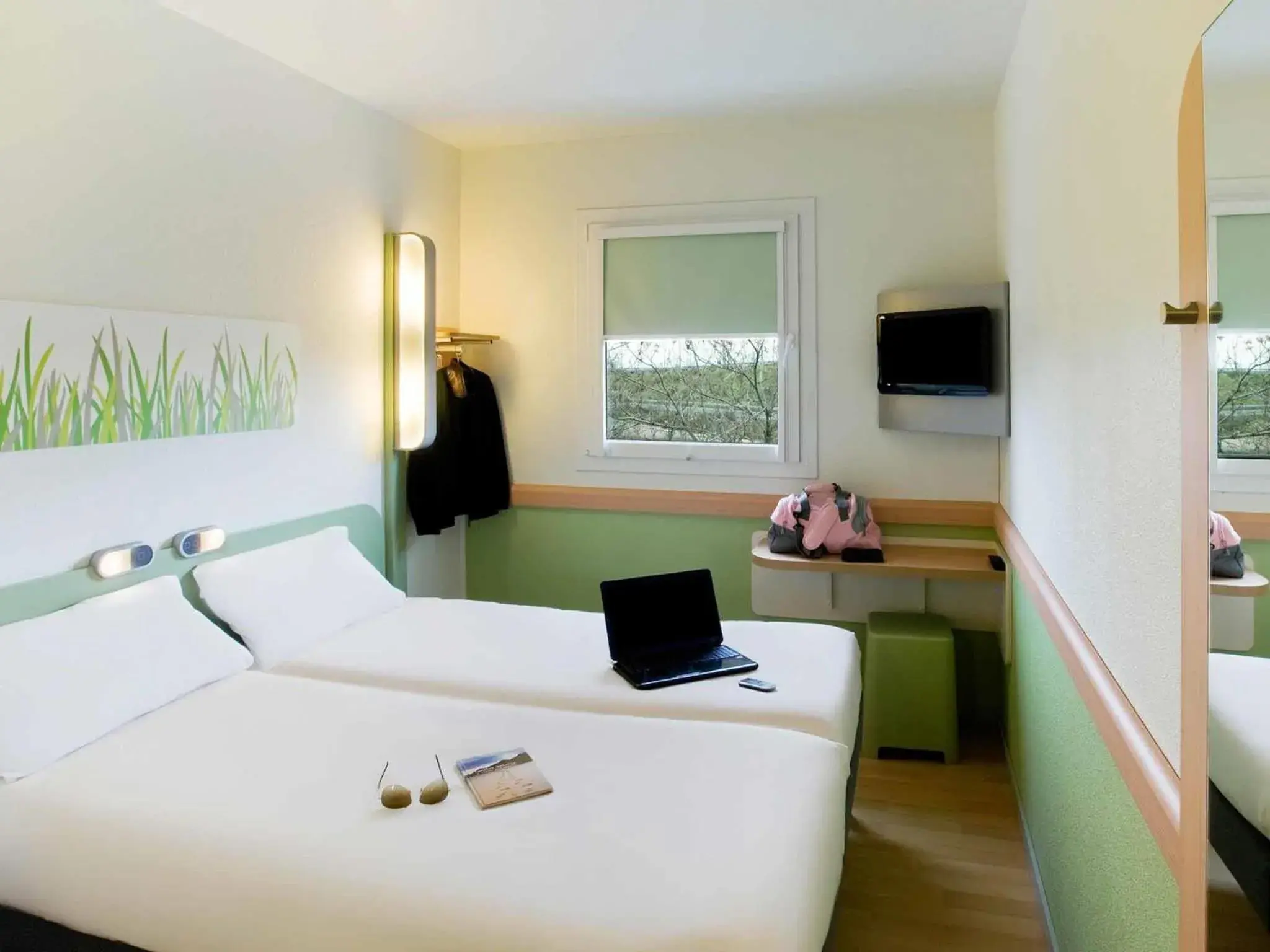 Standard Room with Two Single Beds in Ibis Budget Madrid Getafe Standard Room with Two Single Beds in Ibis Budget Madrid Getafe