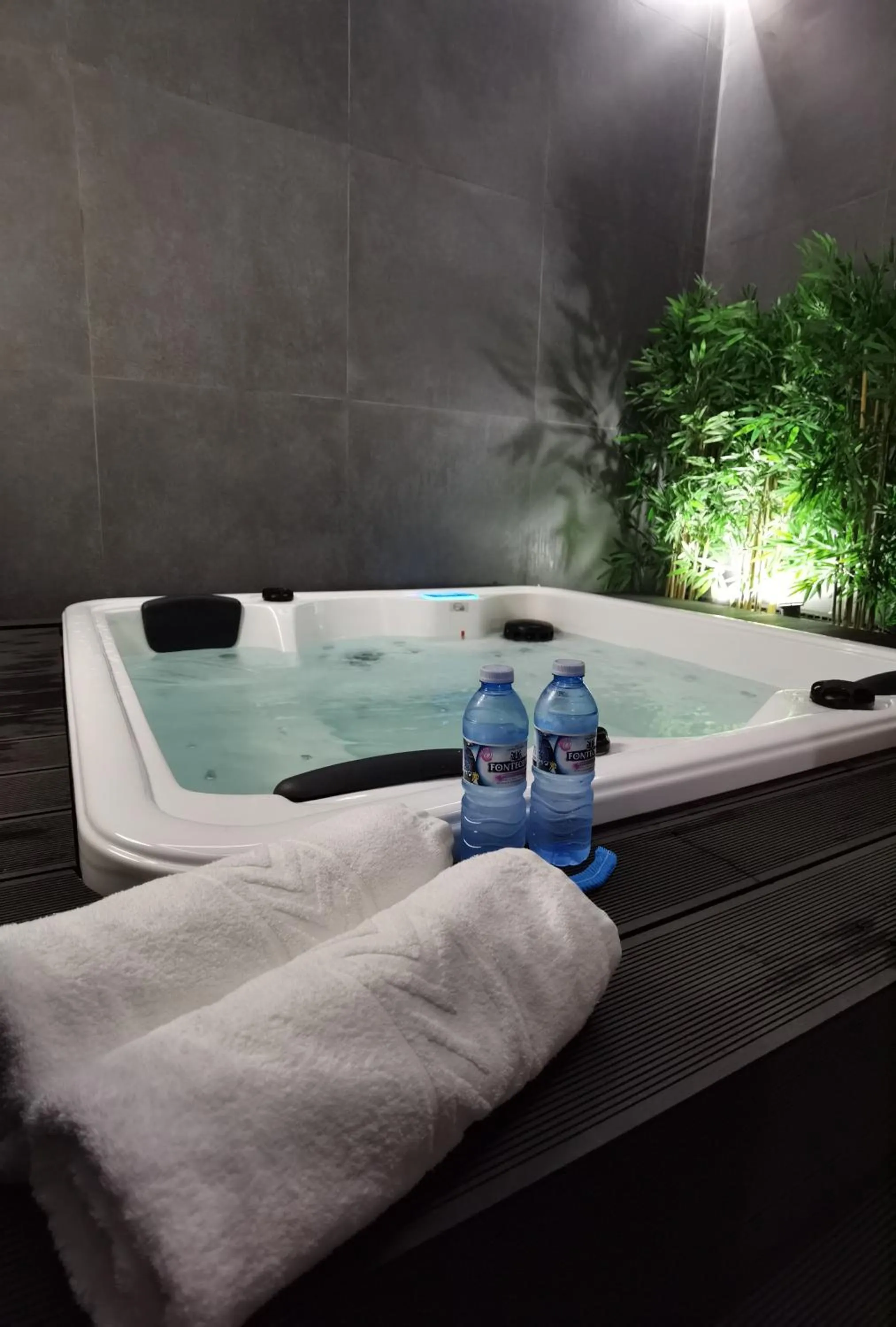 Hot Tub in Futurotel Malagueta Beach