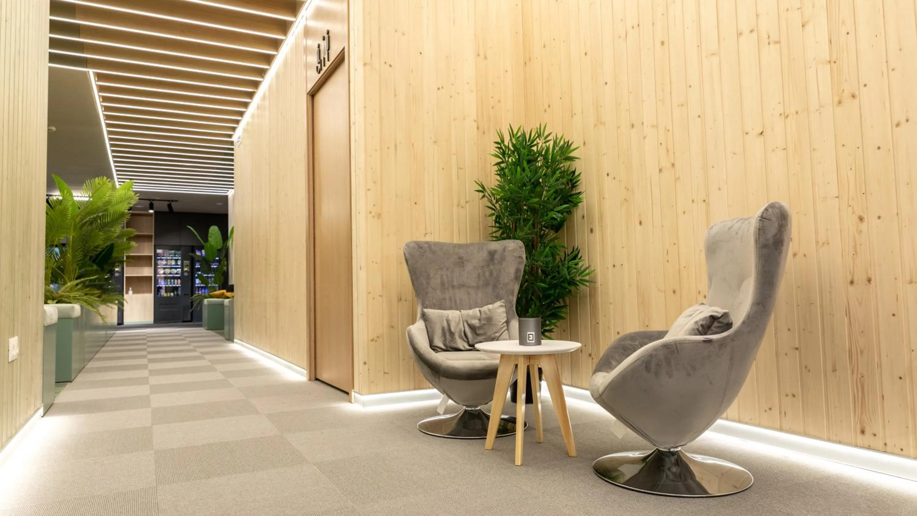 Seating area in Futurotel Malagueta Beach