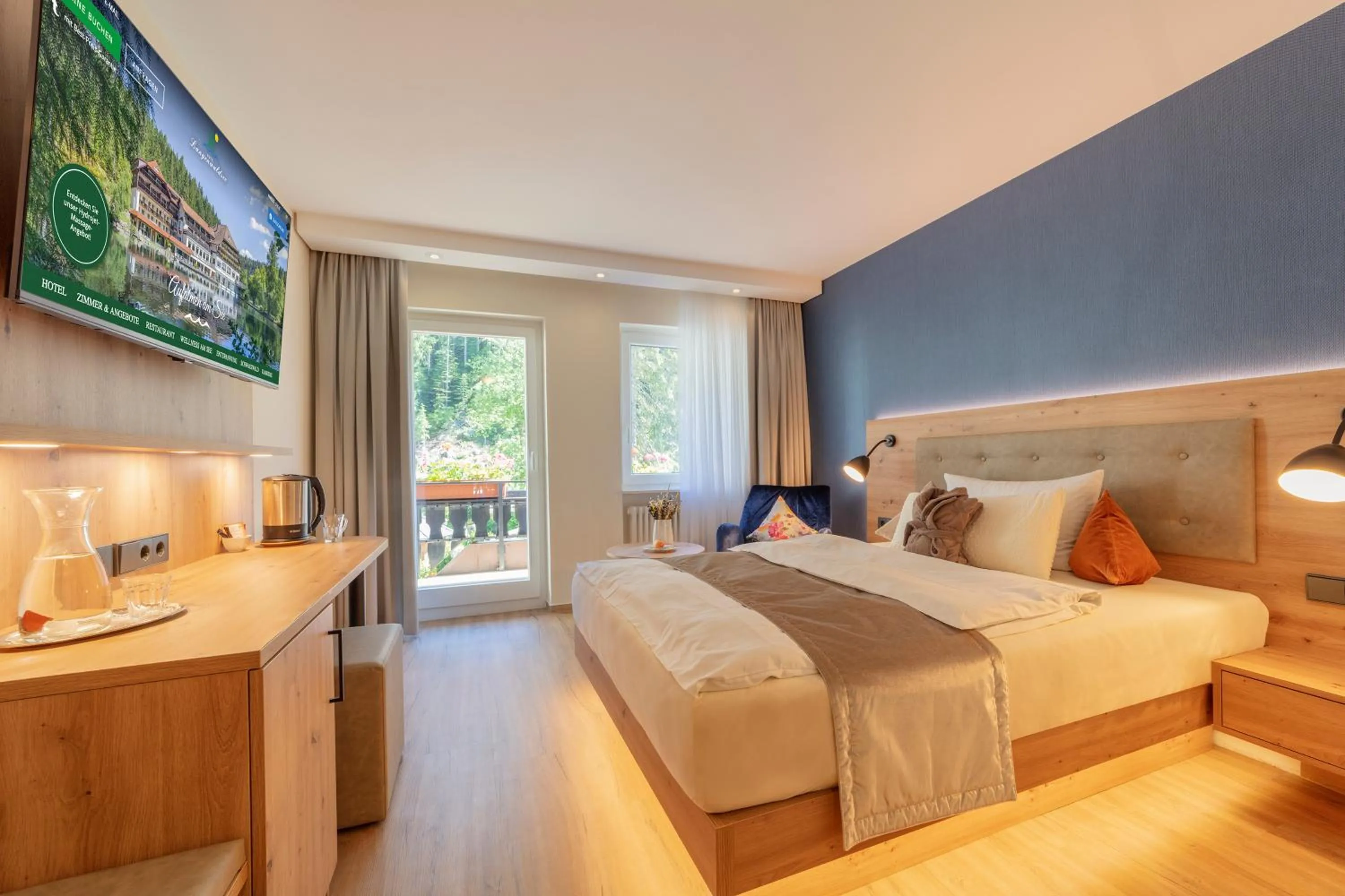 Photo of the whole room, Bed in Hotel Langenwaldsee