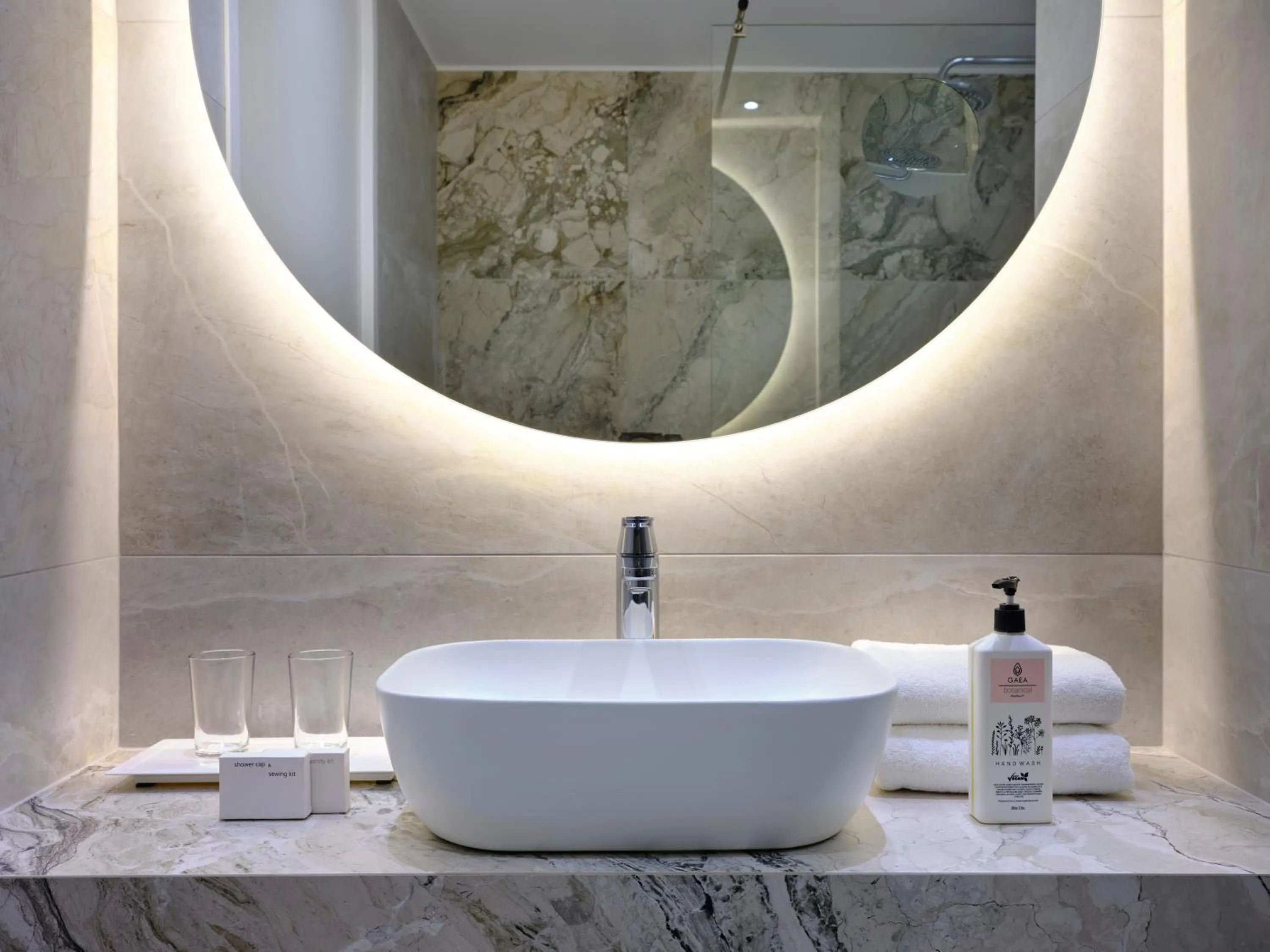 Shower in Atlantica Sea Breeze, Adults Only