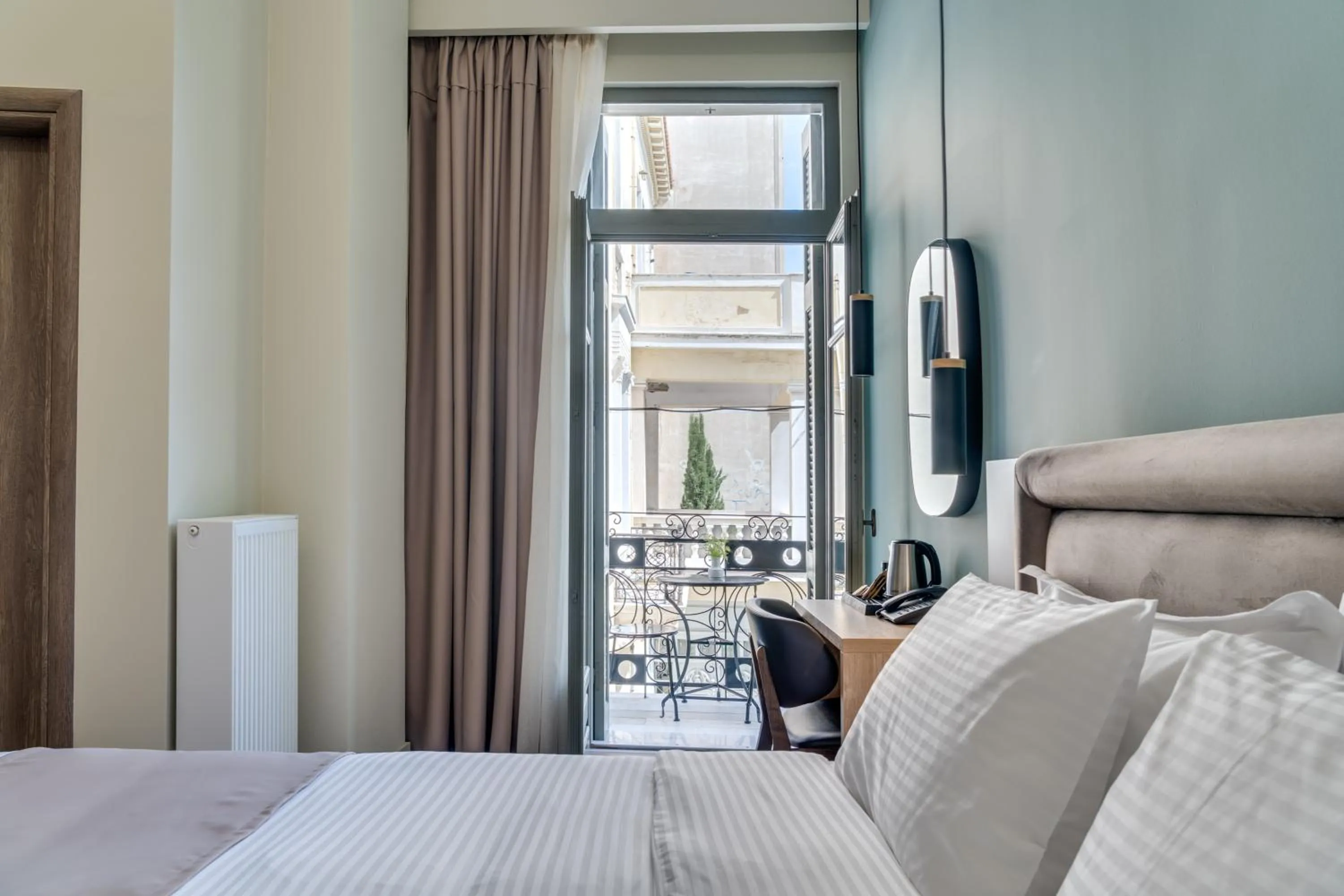 Coffee/tea facilities, Bed in Philia Boutique Hotel