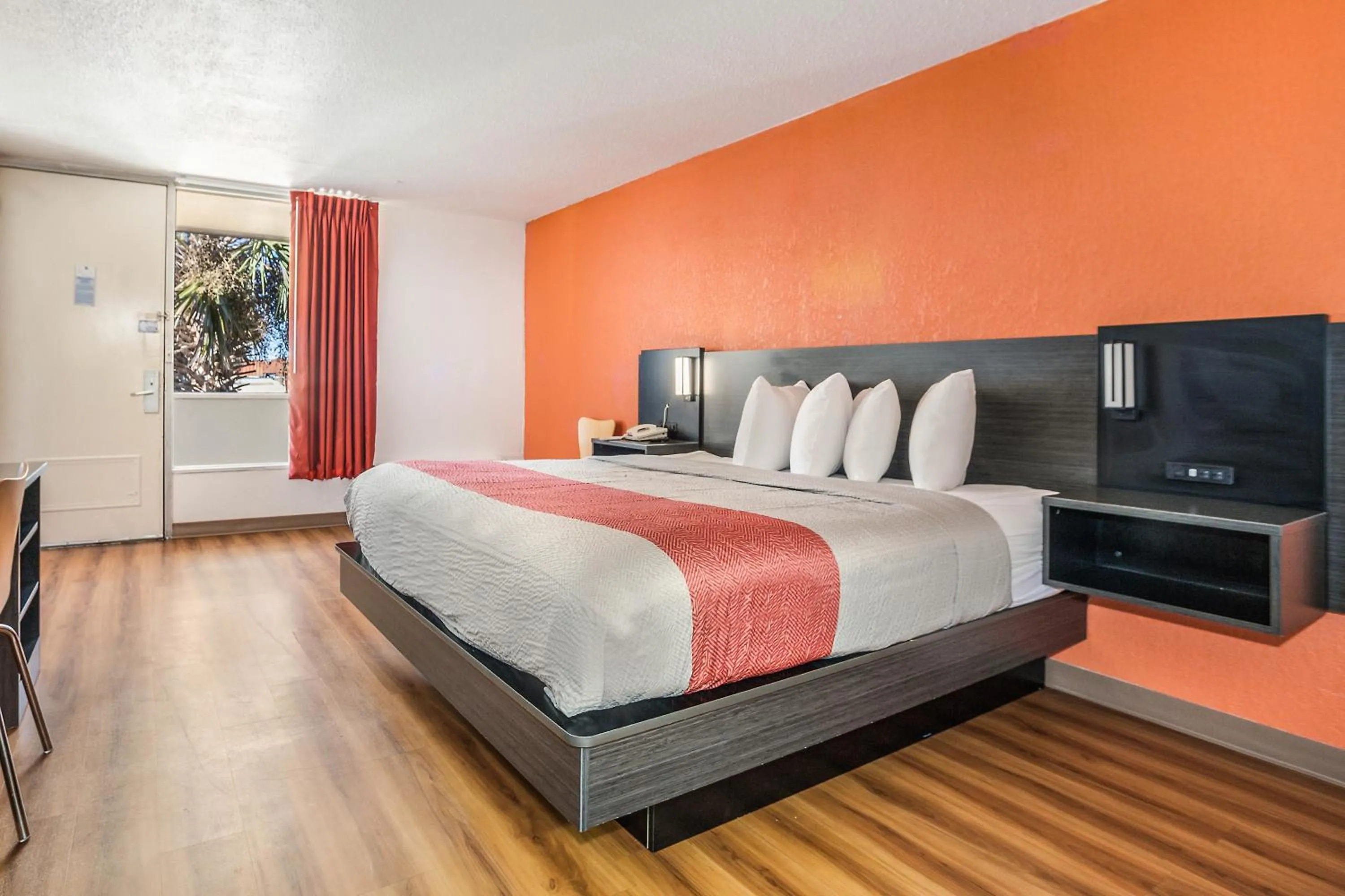 Bed in Studio 6 Florence, SC