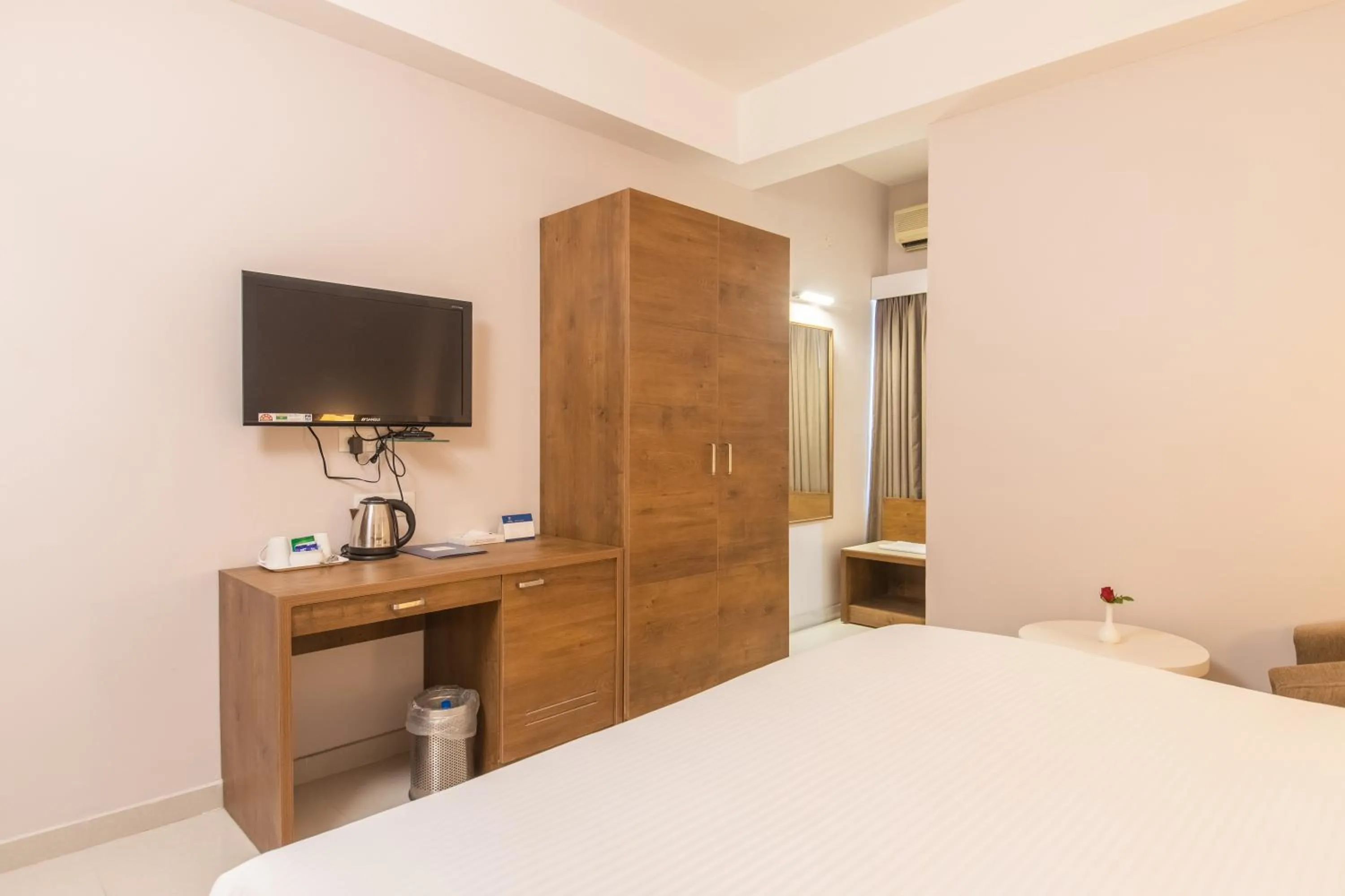 TV and multimedia, Bed in Royal Residency