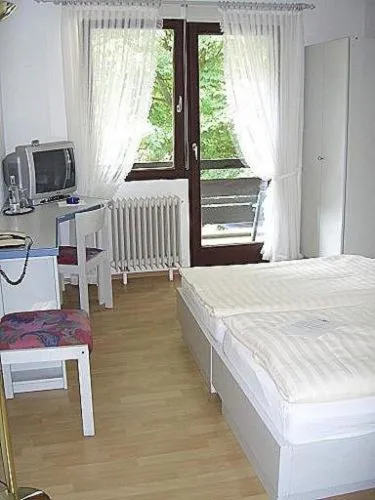 Bed in Landhotel Niederthäler Hof