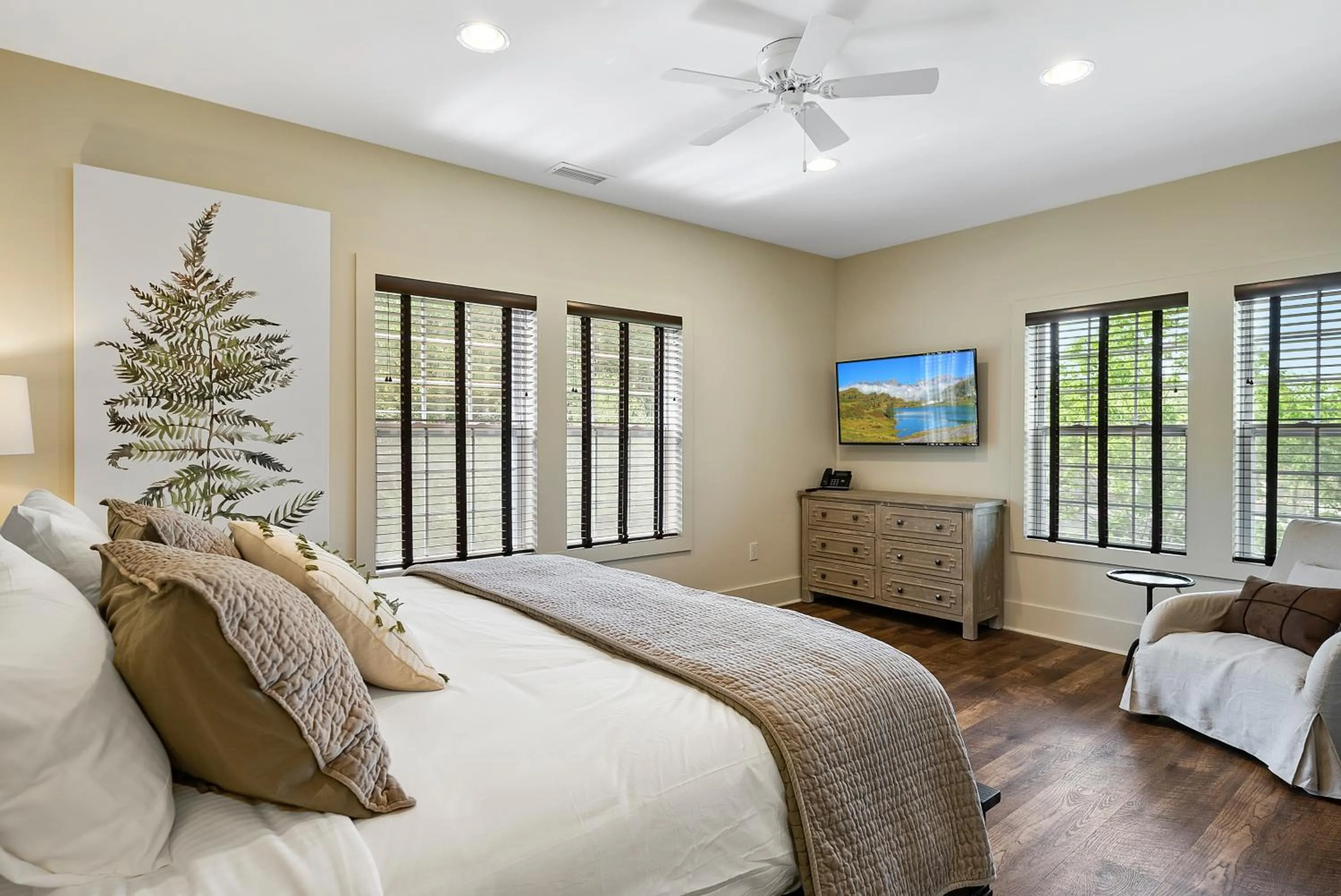 Bed in The Blowing Rock Manor